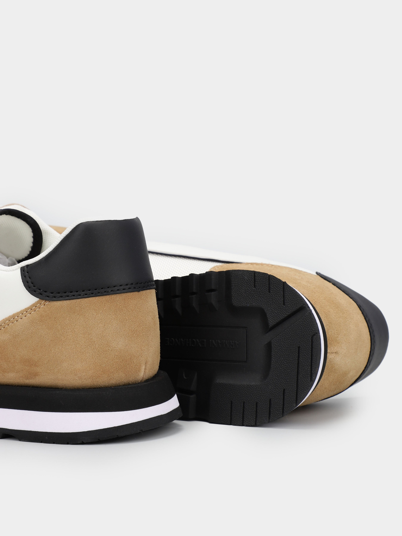 Кросівки повсякденні Armani Exchange модель XUX083-XV263-S460 Фото