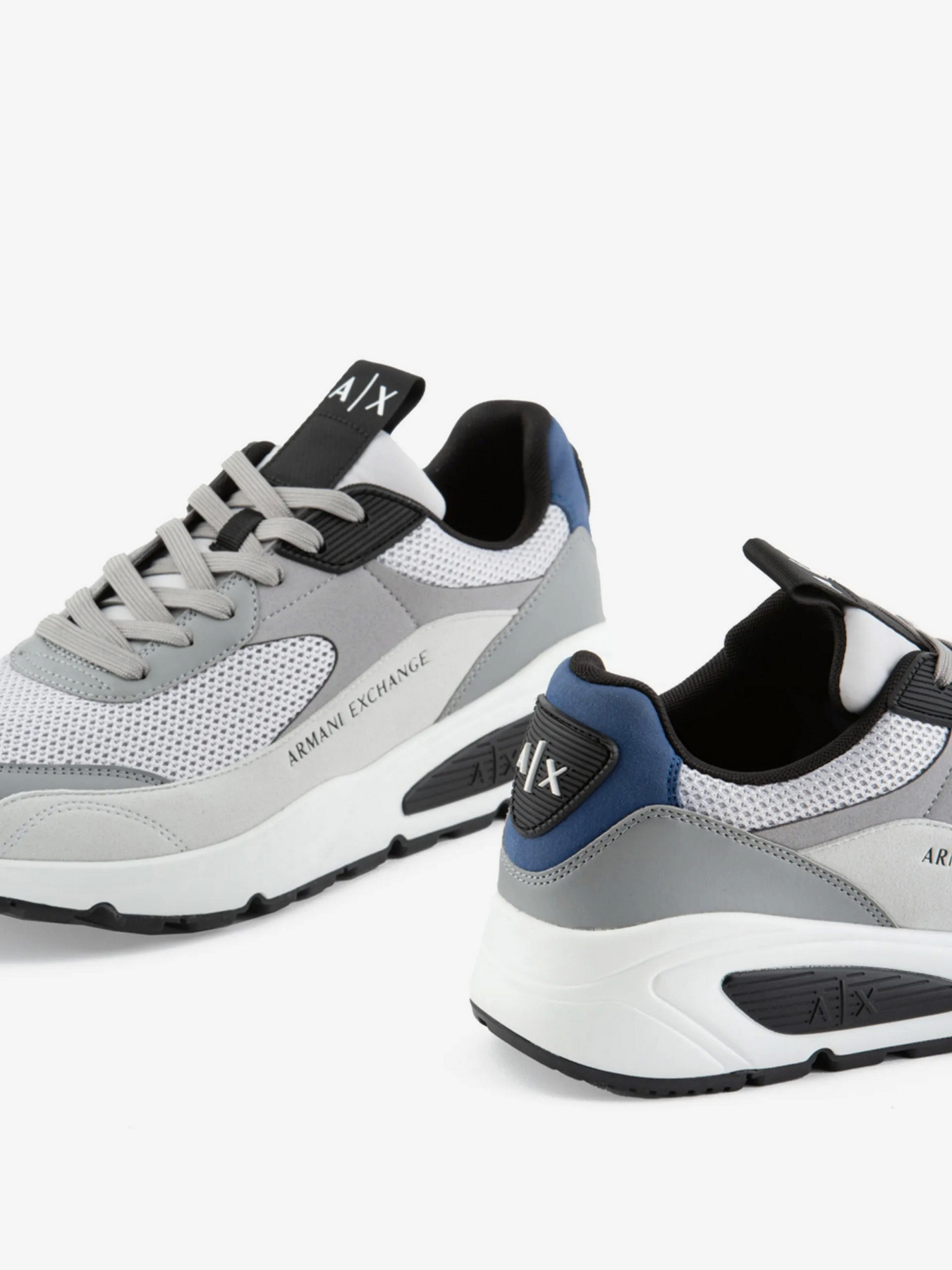 Кроссовки Armani Exchange модель XUX121-XV540-S280 Фото