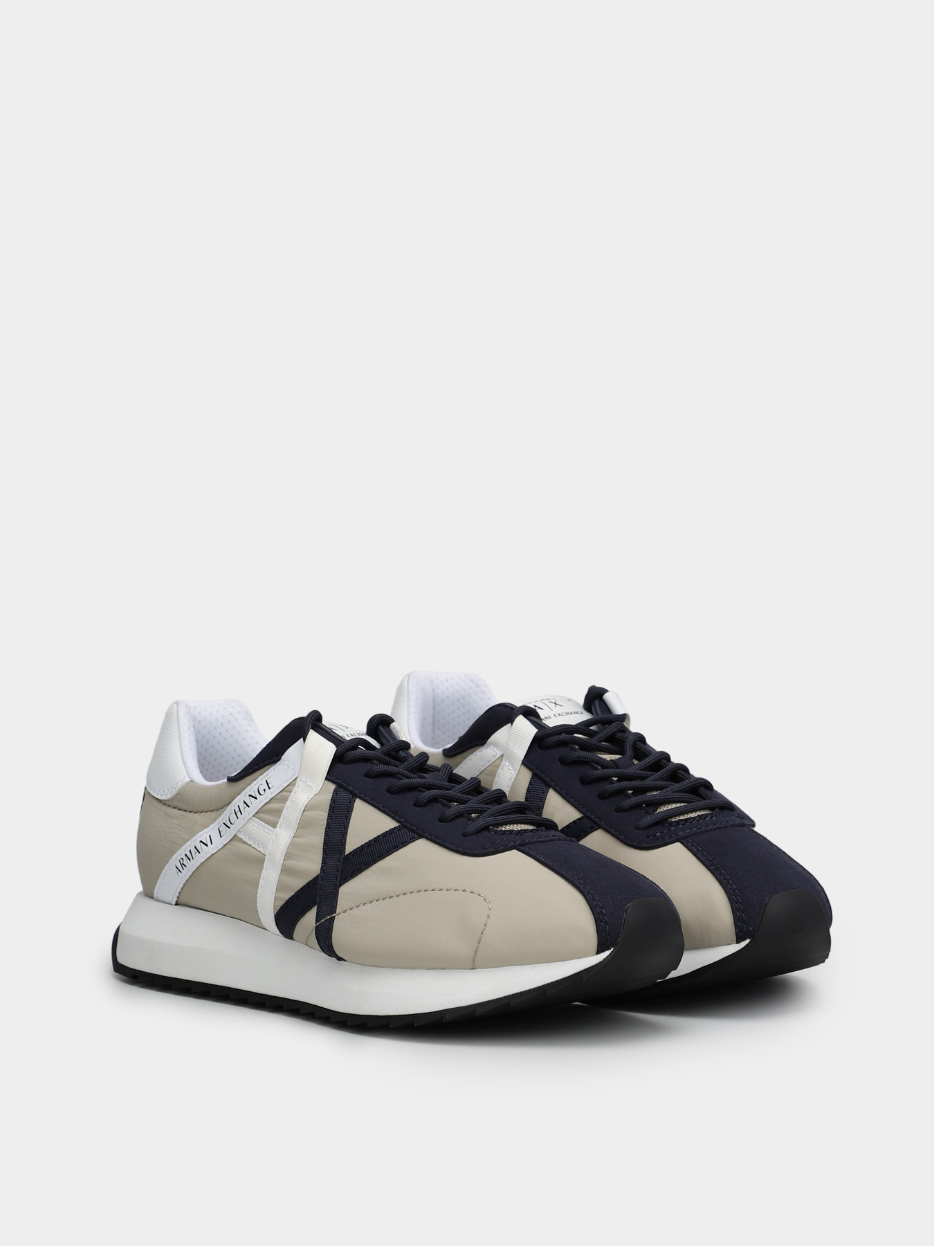 Кросівки повсякденні Armani Exchange модель XUX150-XV608-S571 Фото