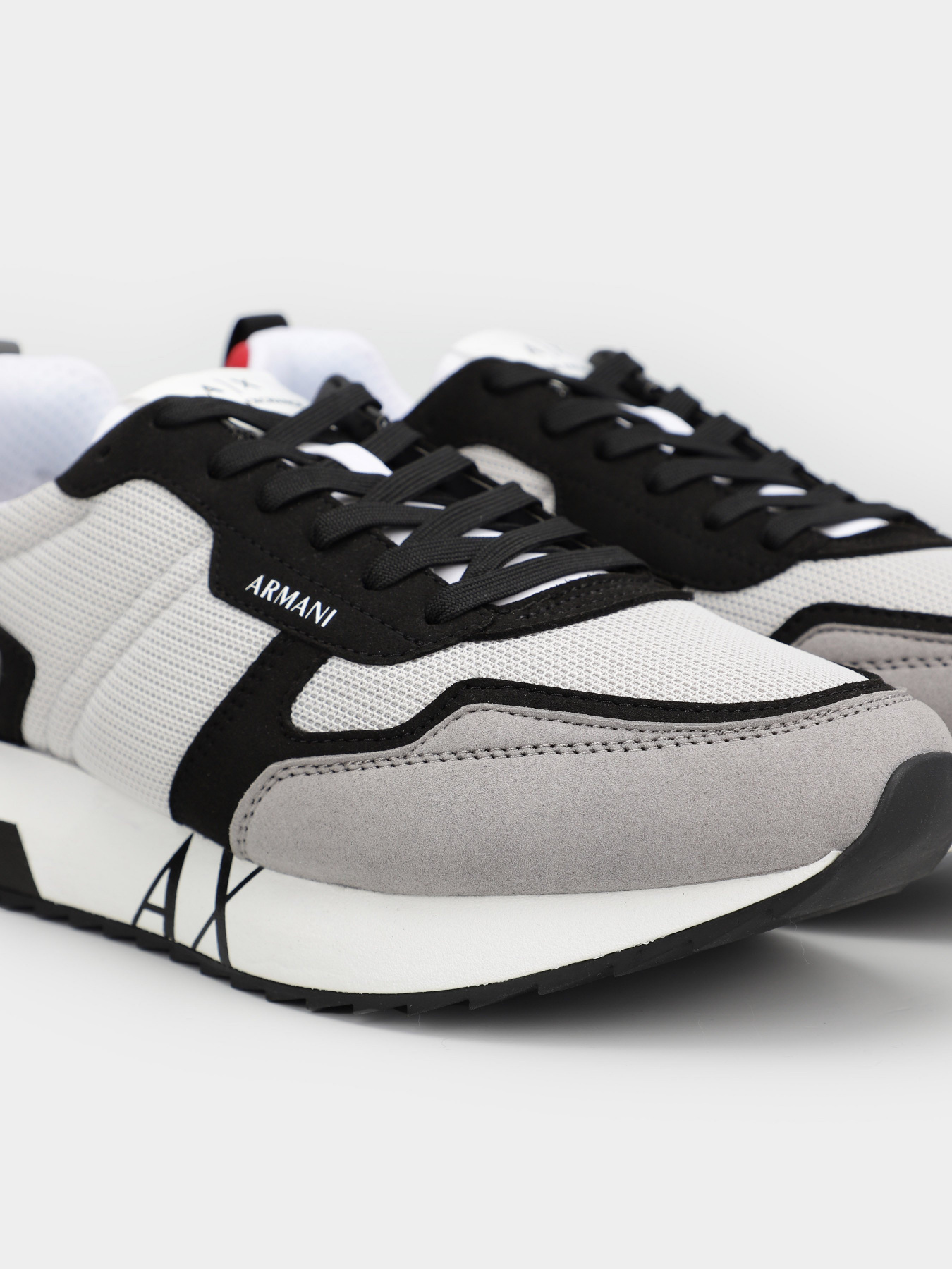 Кросівки повсякденні Armani Exchange модель XUX151-XV609-S573 Фото