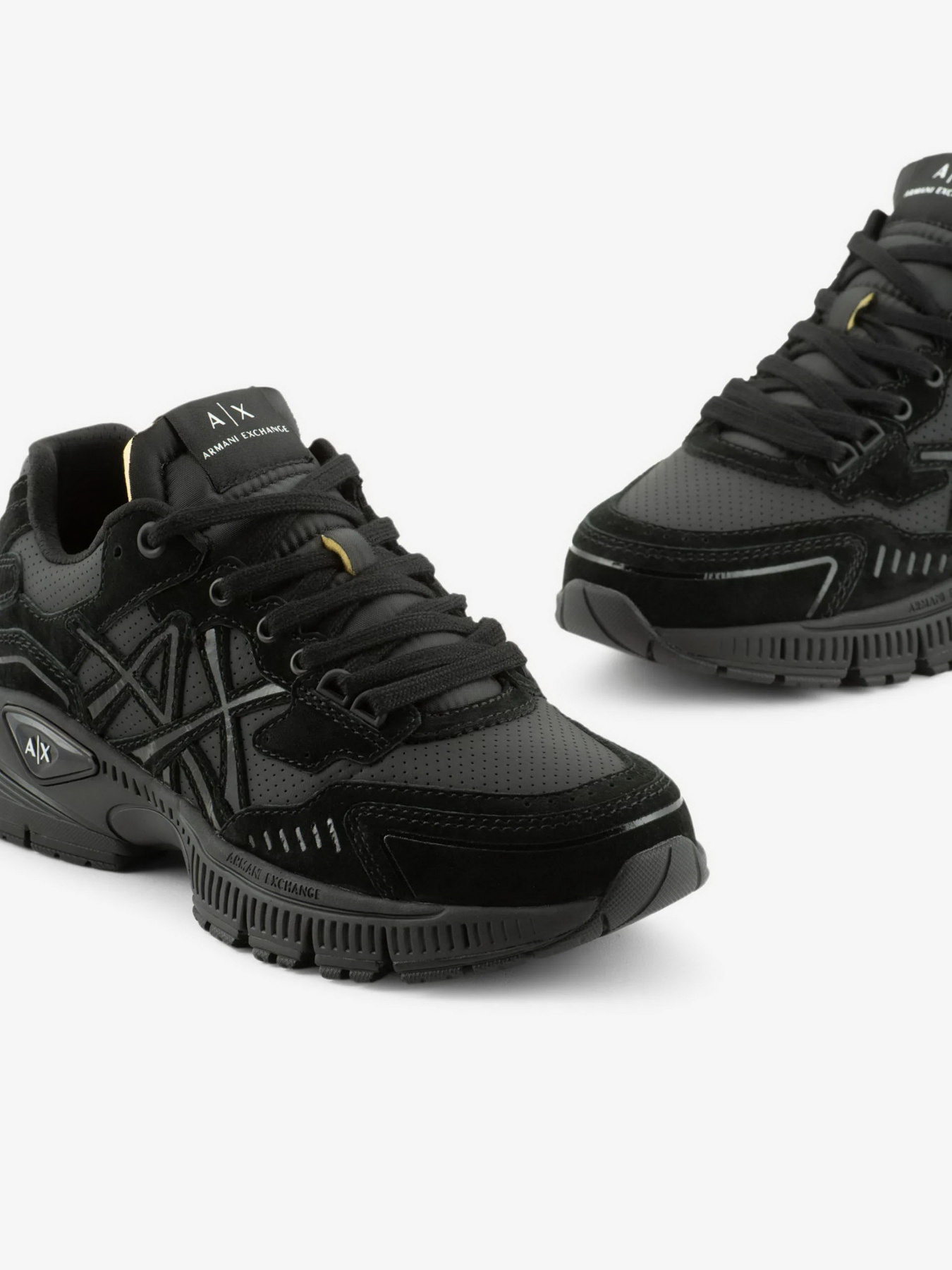 Кроссовки Armani Exchange модель XUX188-XV775-K001 Фото