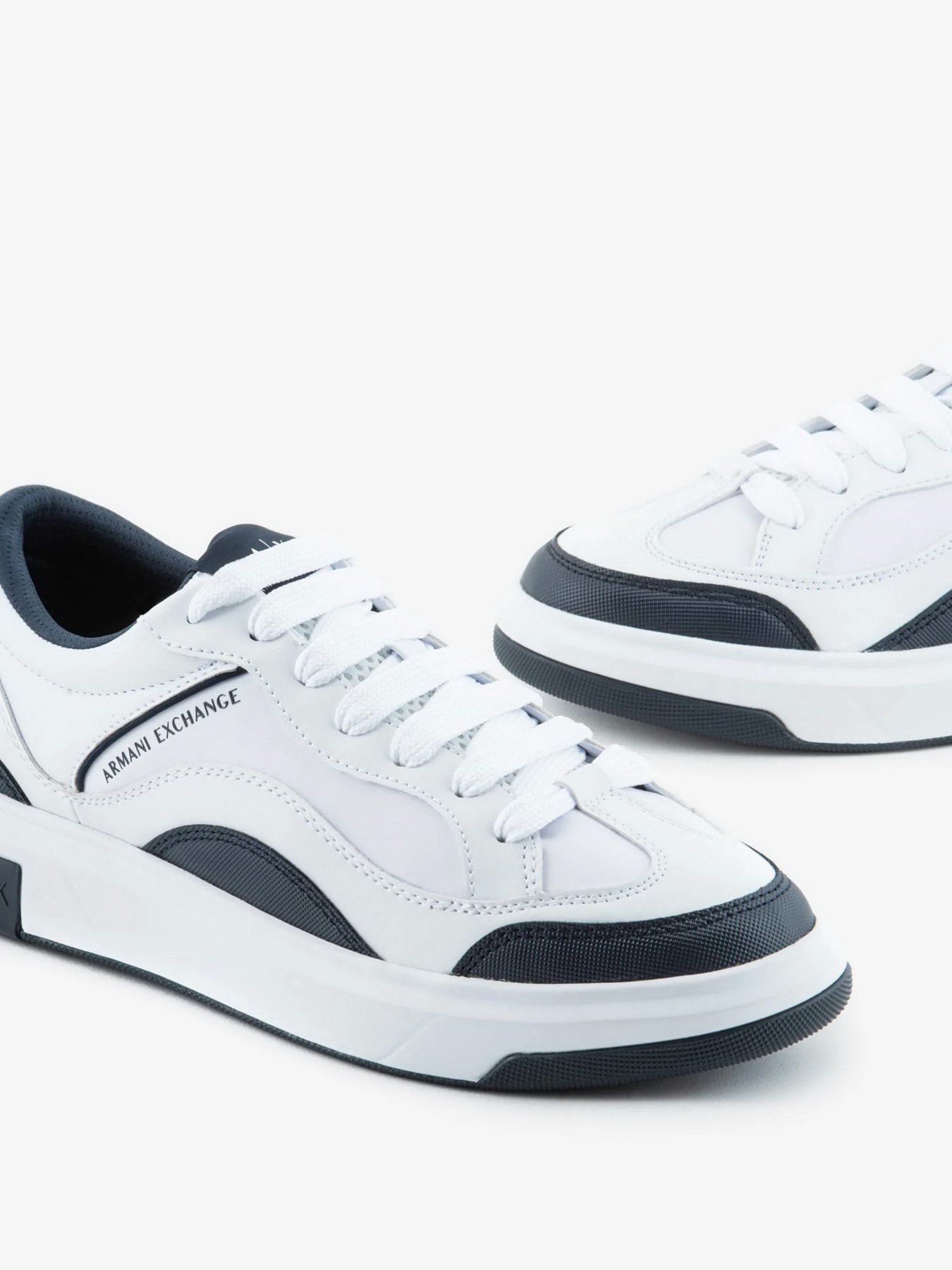 Кросівки повсякденні Armani Exchange модель XUX191-XV785-T070 Фото