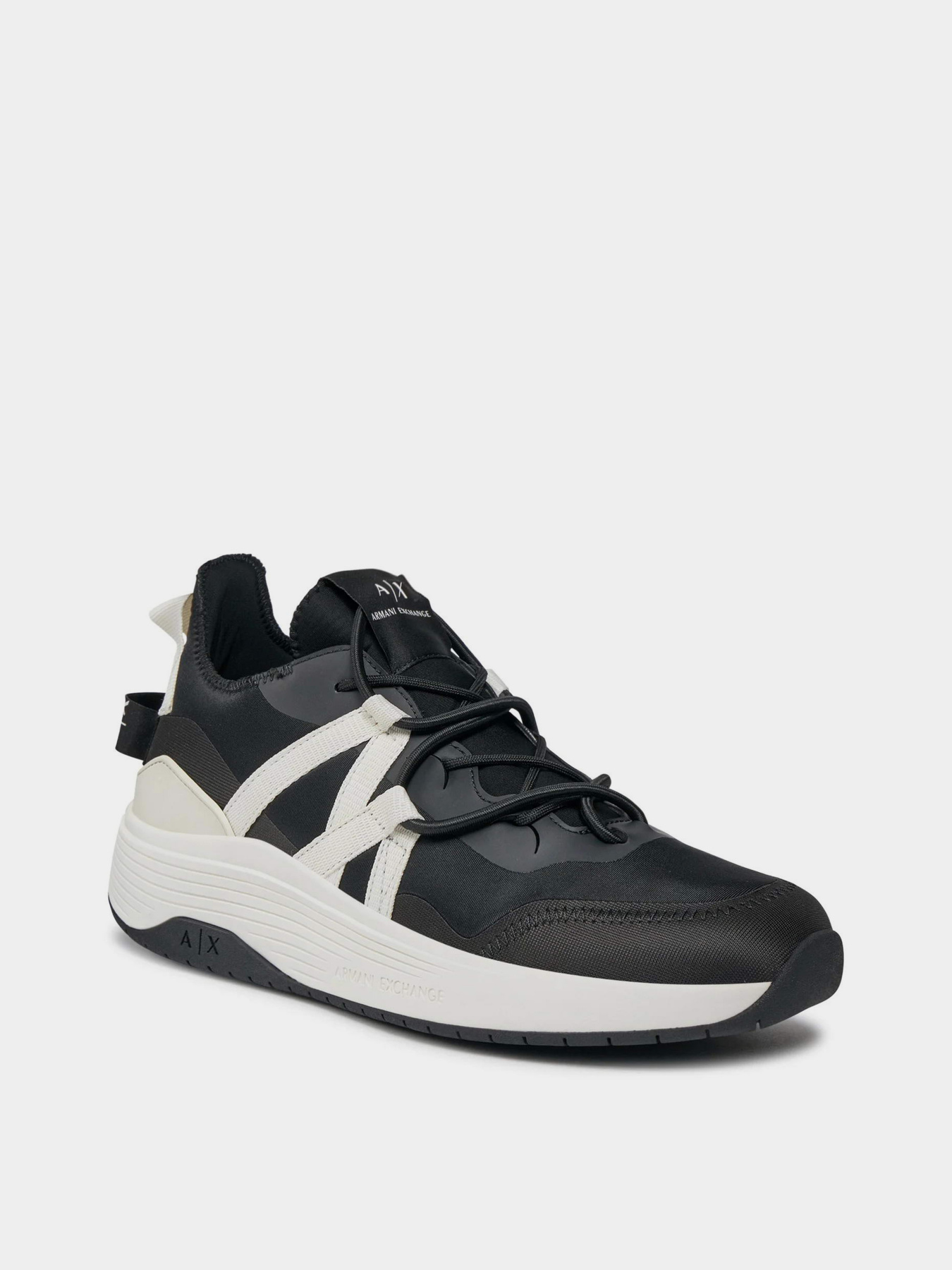 Кроссовки повседневные Armani Exchange модель XUX187-XV774-00002 Фото