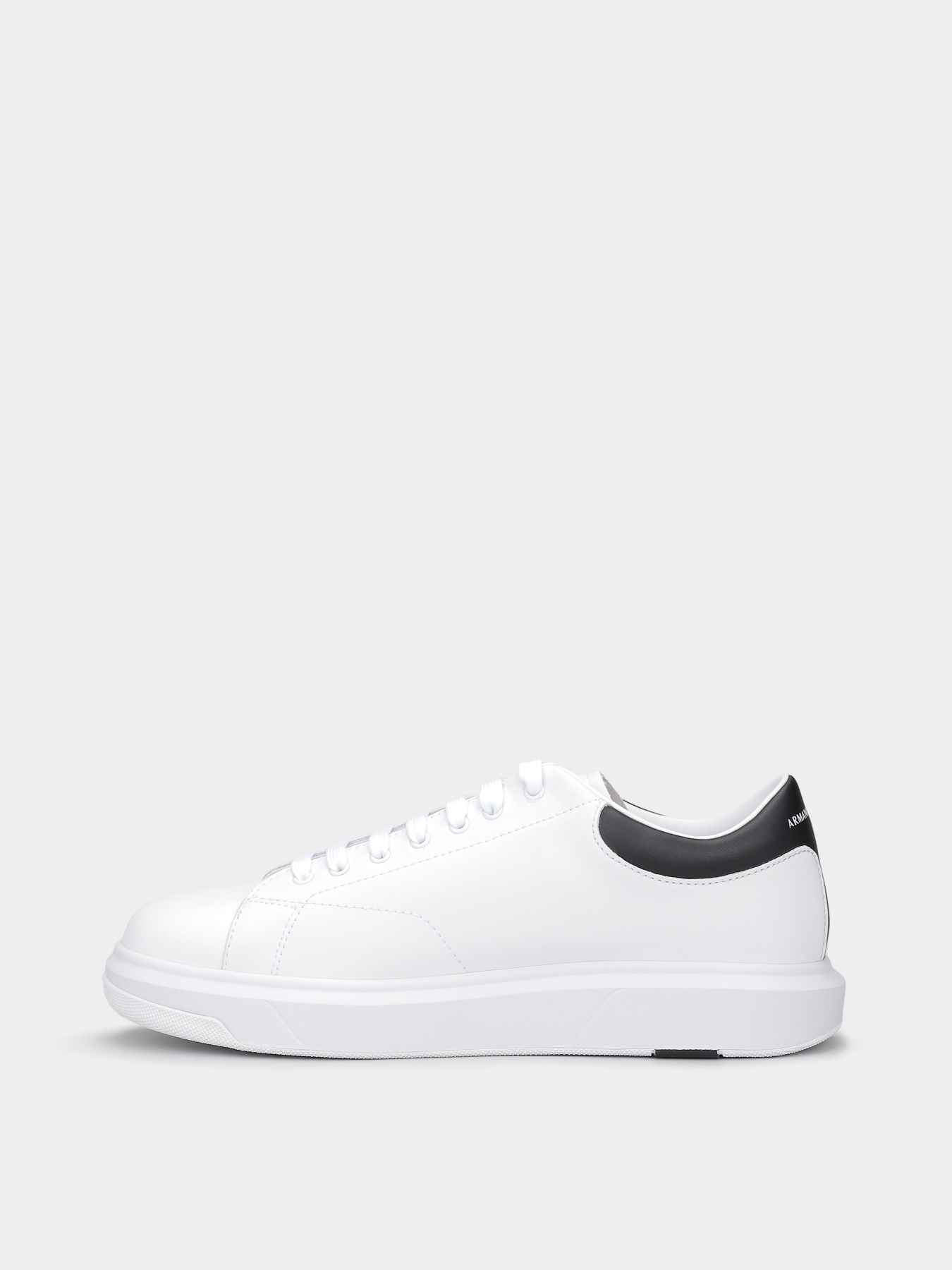 Кеды низкие Armani Exchange модель XUX123-XV534-K488 Фото