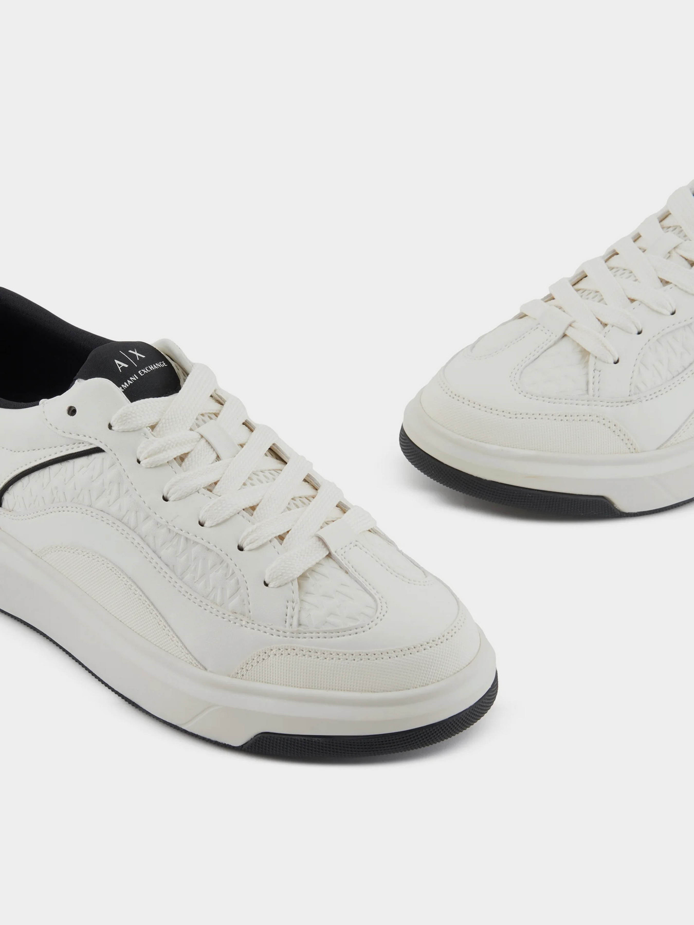 Кеды низкие Armani Exchange модель XUX193-XV908-N480 Фото