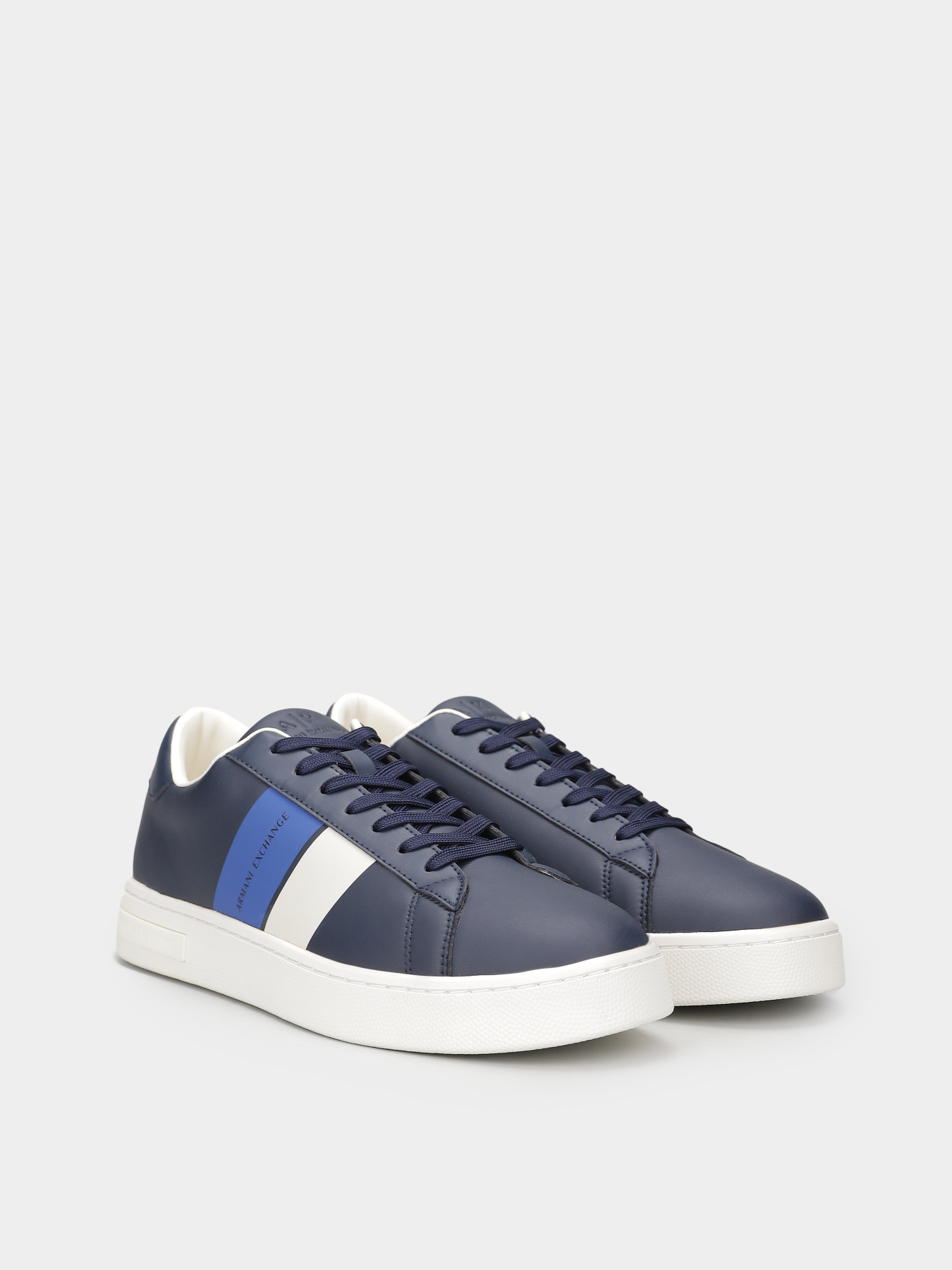 Кеды низкие Armani Exchange модель XUX217-XV855-00285 Фото