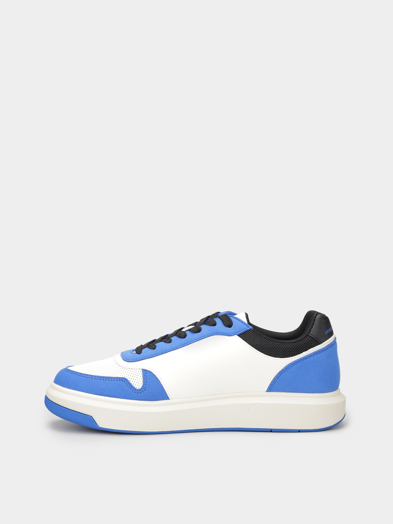 Кроссовки повседневные Armani Exchange модель XUX220-XV858-U180 Фото