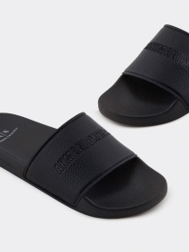 Шлепанцы Armani Exchange модель XUP017-XV795-00002 Фото