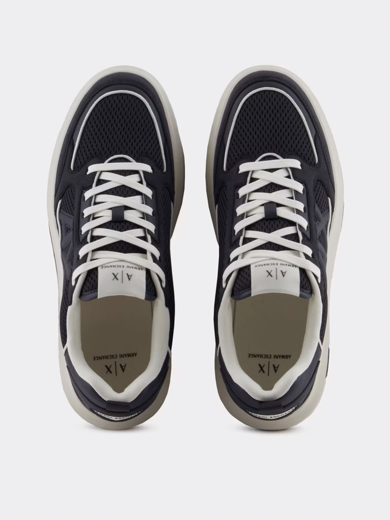 Кроссовки Armani Exchange модель XUX242-XV912-U385 Фото