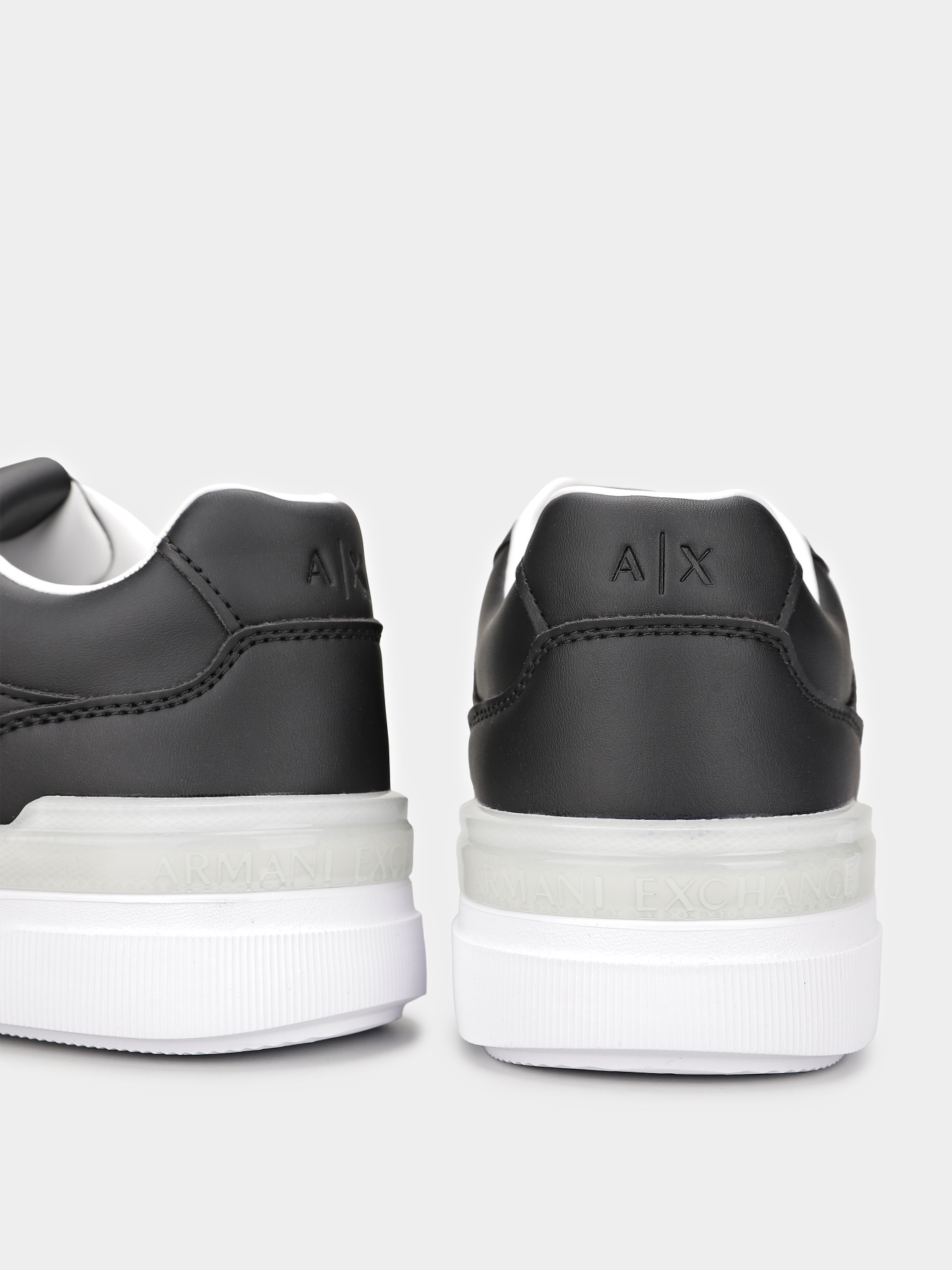 Кроссовки повседневные Armani Exchange модель XUX219-XV857-K001 Фото