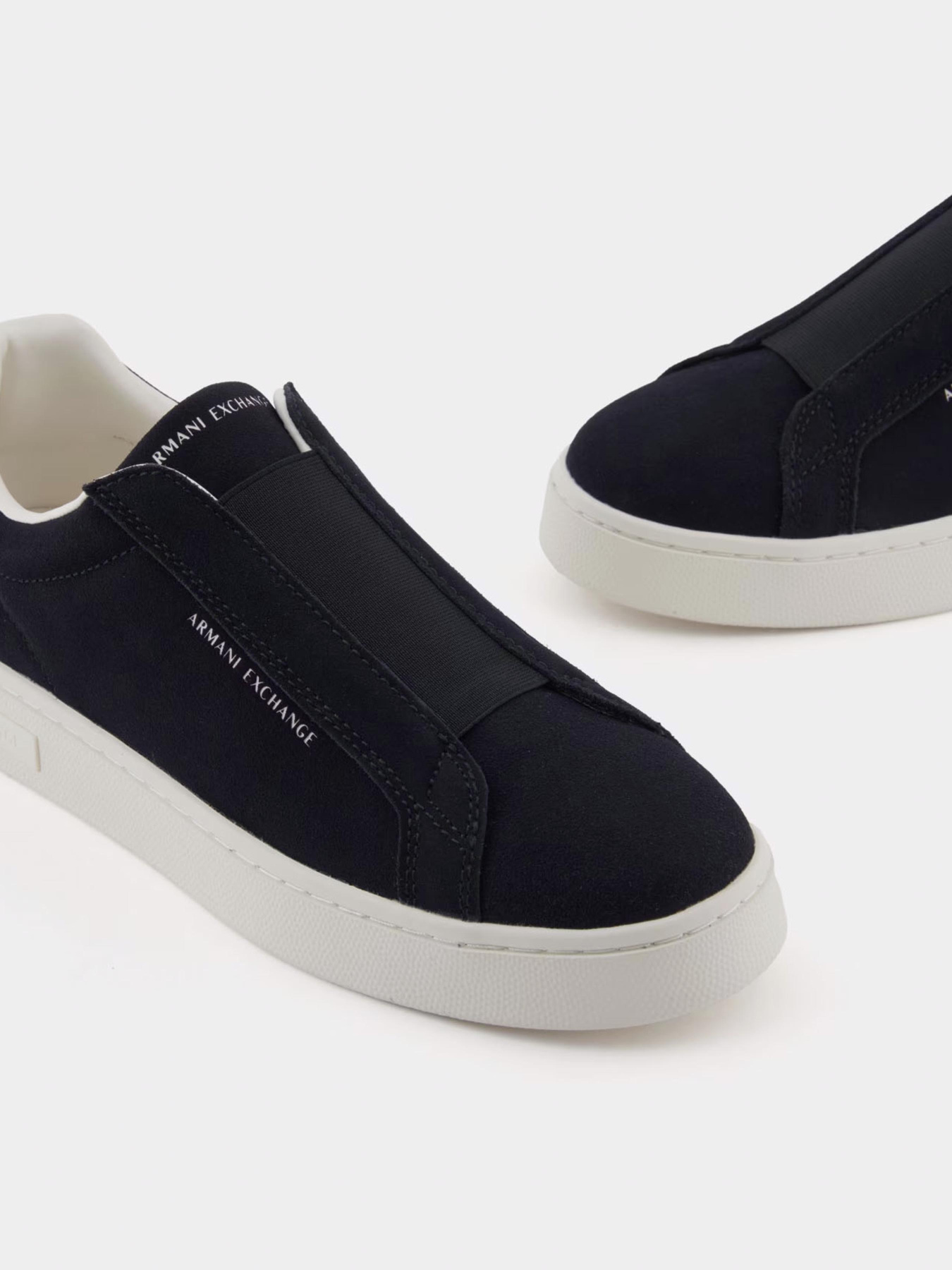 Кеды низкие Armani Exchange модель XM001688-AF17465-UB101 Фото