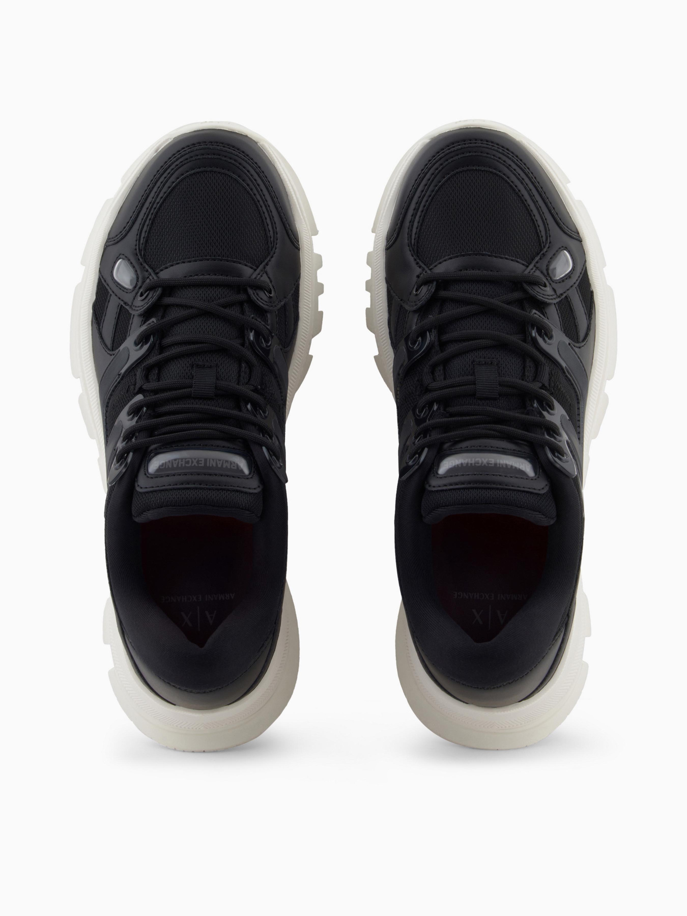 Кроссовки Armani Exchange модель XM001678-AF19226-UC001 Фото