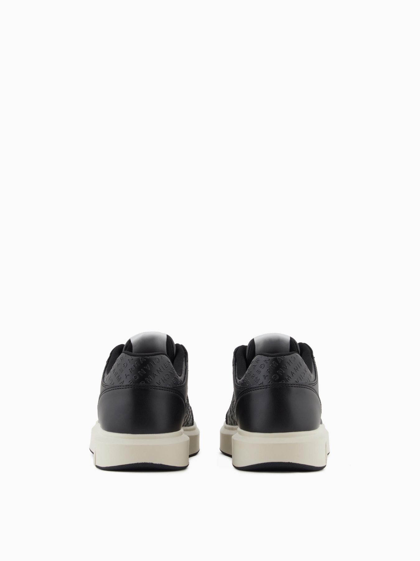 Кеды низкие Armani Exchange модель XM001722-AF17537-UC001 Фото