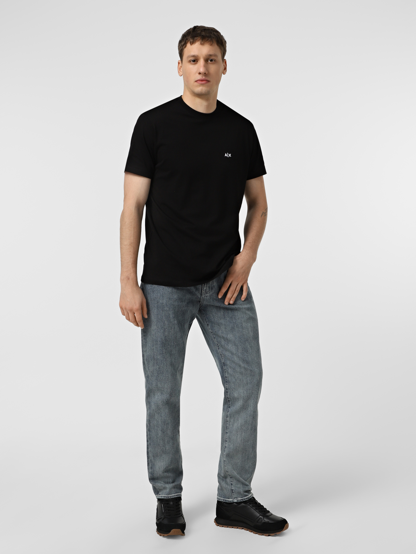 Кросівки повсякденні Armani Exchange модель XM001725-AF17540-UC001 Фото