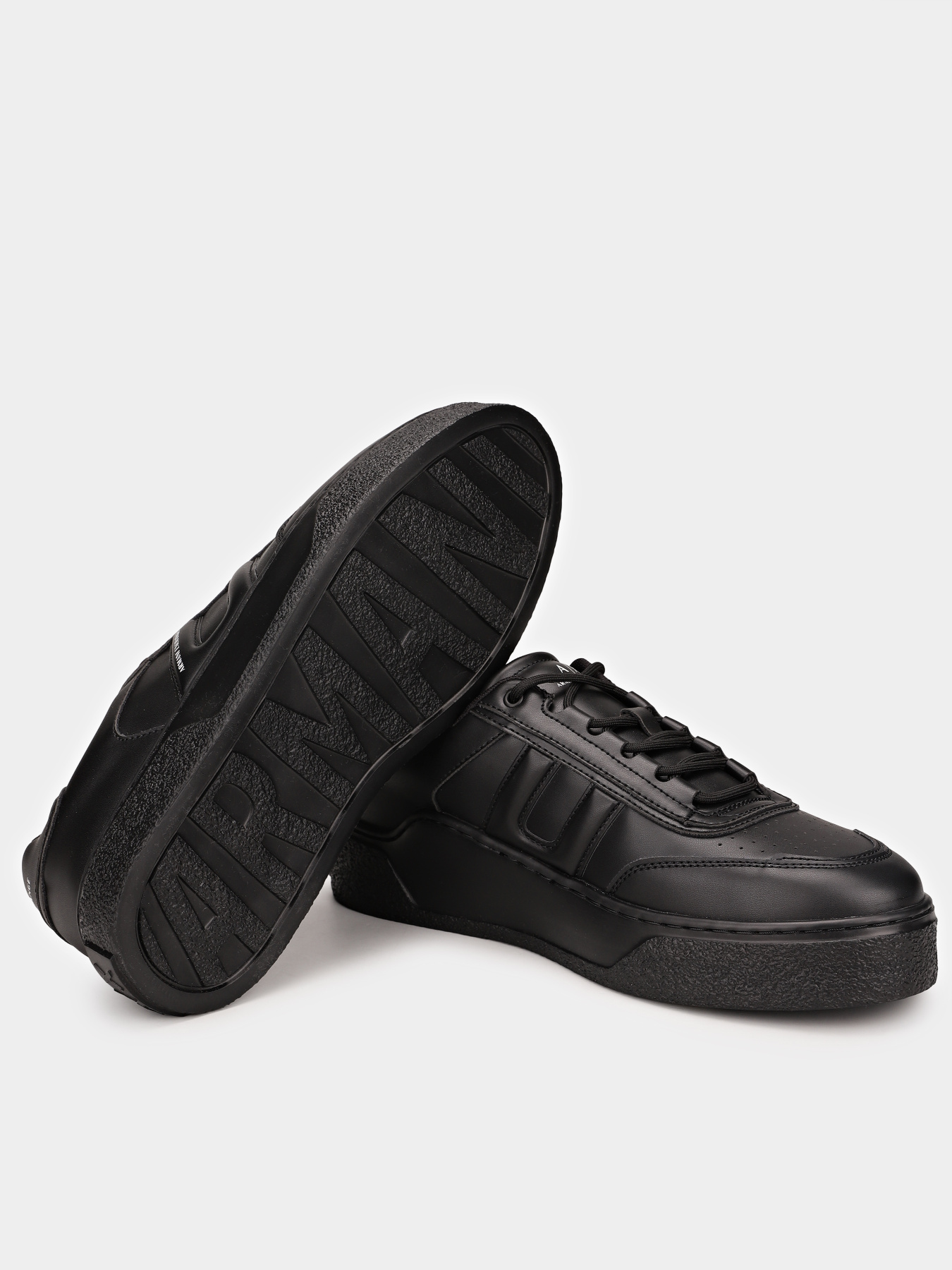 Кеды низкие Armani Exchange модель XM001936-AF17449-MC105 Фото