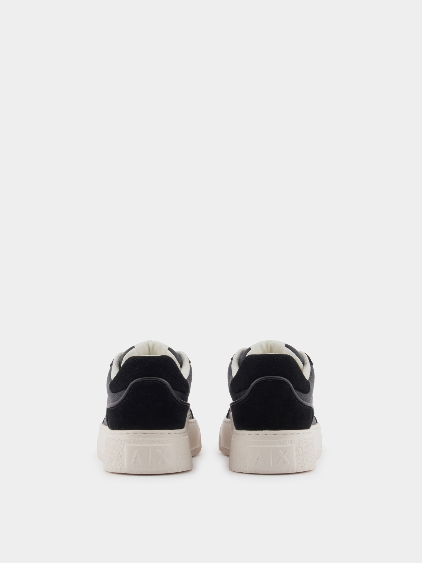 Кеди низькі Armani Exchange модель XM002200-AF21419-MC105 Фото