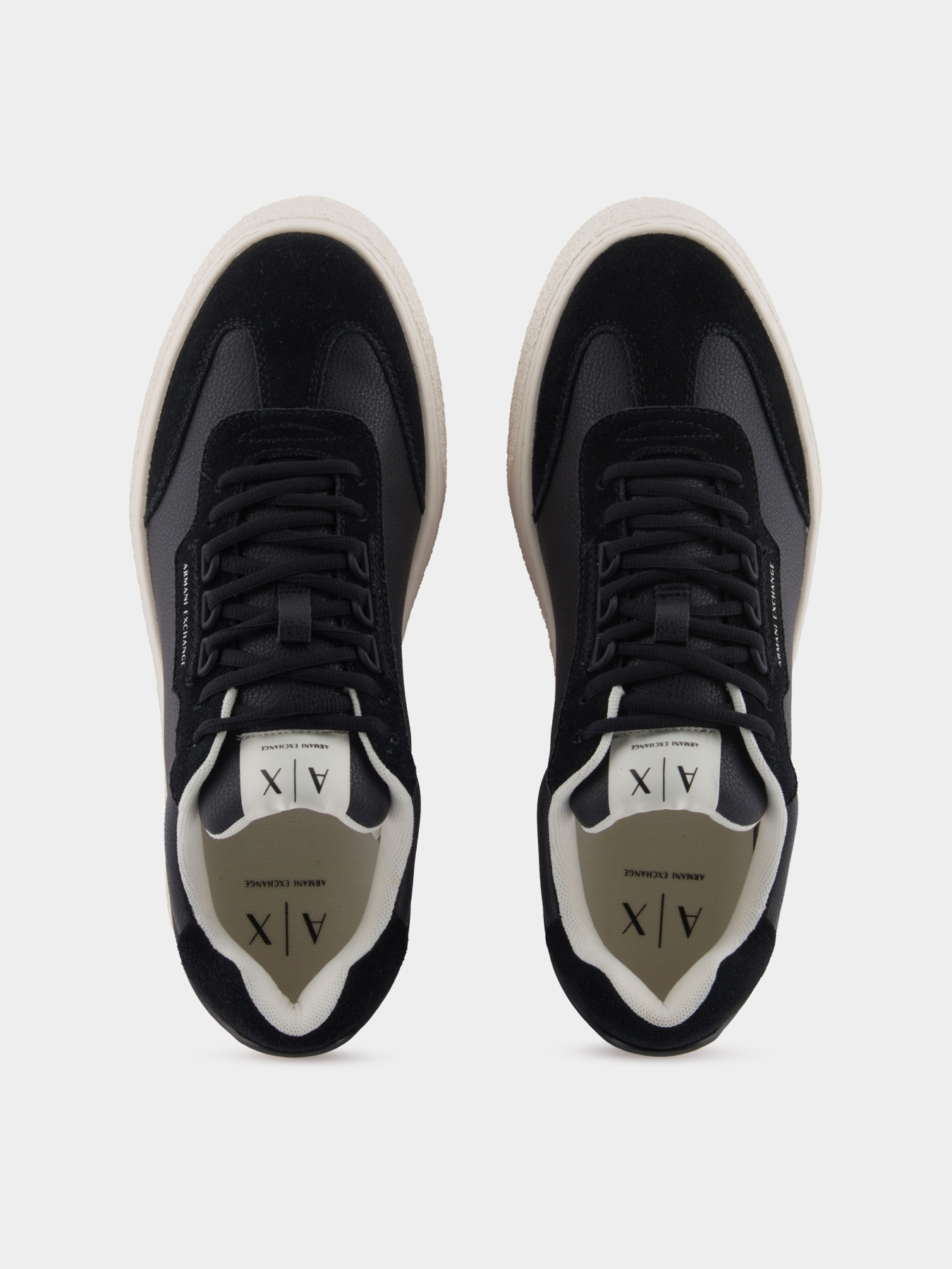 Кеди низькі Armani Exchange модель XM002200-AF21419-MC105 Фото