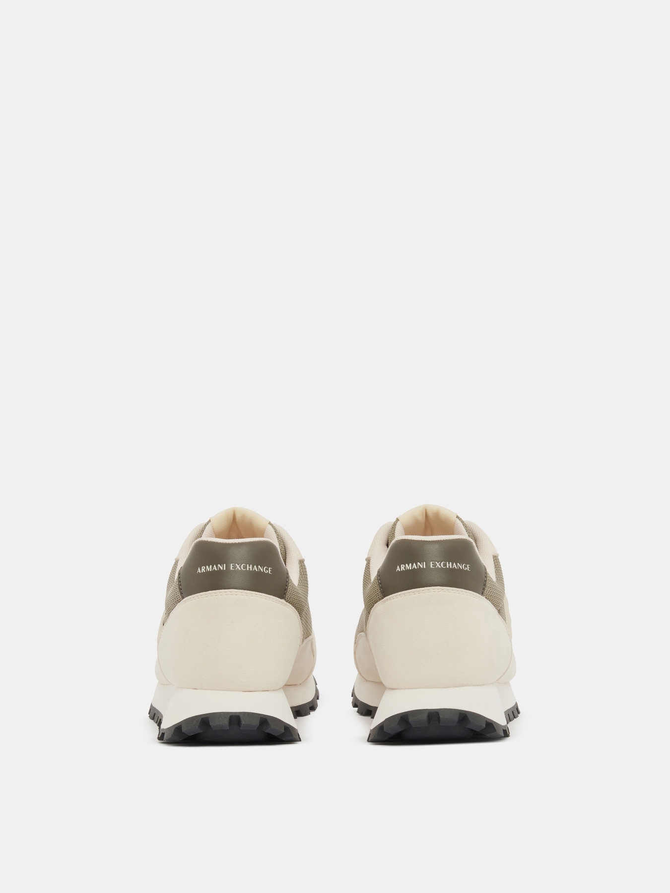 Armani Exchange модель XM001960-AF19388-MZ755 Фото