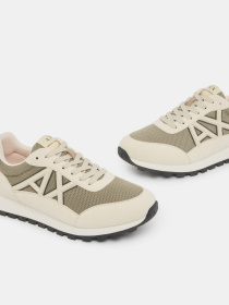 Armani Exchange модель XM001960-AF19388-MZ755 Фото