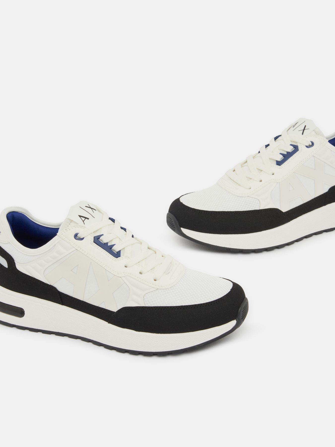 Armani Exchange XUX090-XV276-M0017 модель XUX090-XV276-M0017 Фото