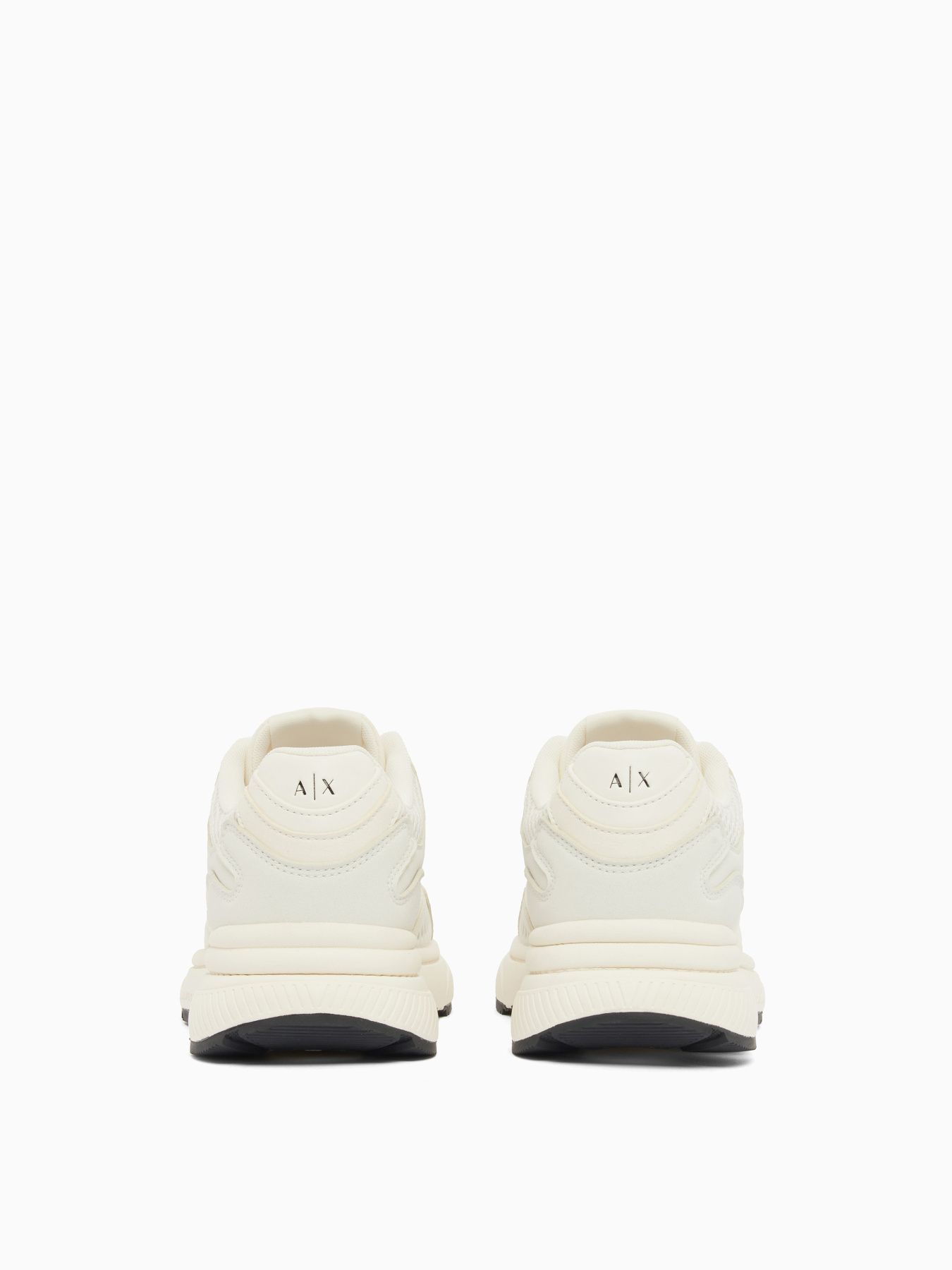 Кроссовки Armani Exchange модель XM002635-AF19388-M0107 Фото