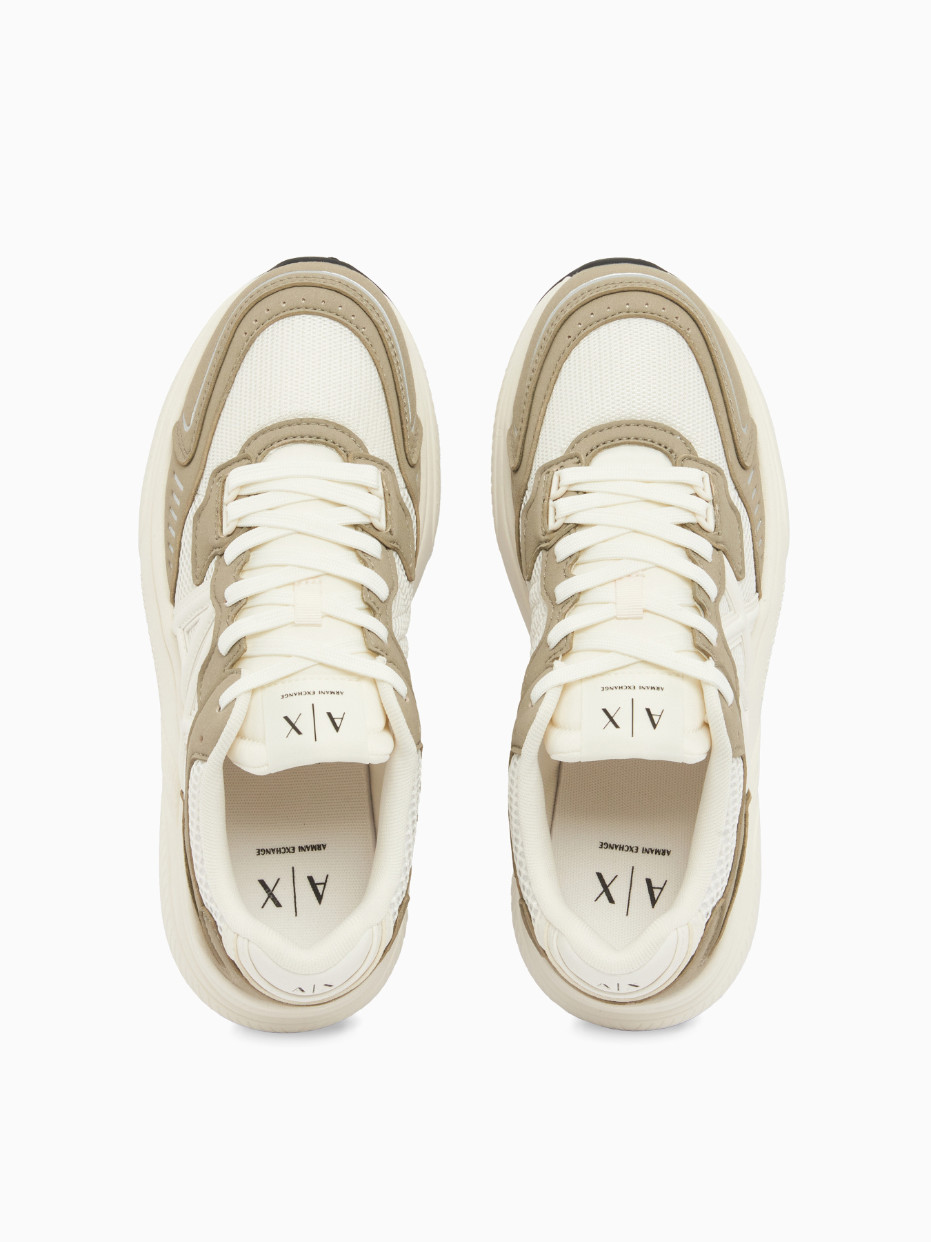 Кроссовки Armani Exchange модель XM002635-AF19388-M7196 Фото