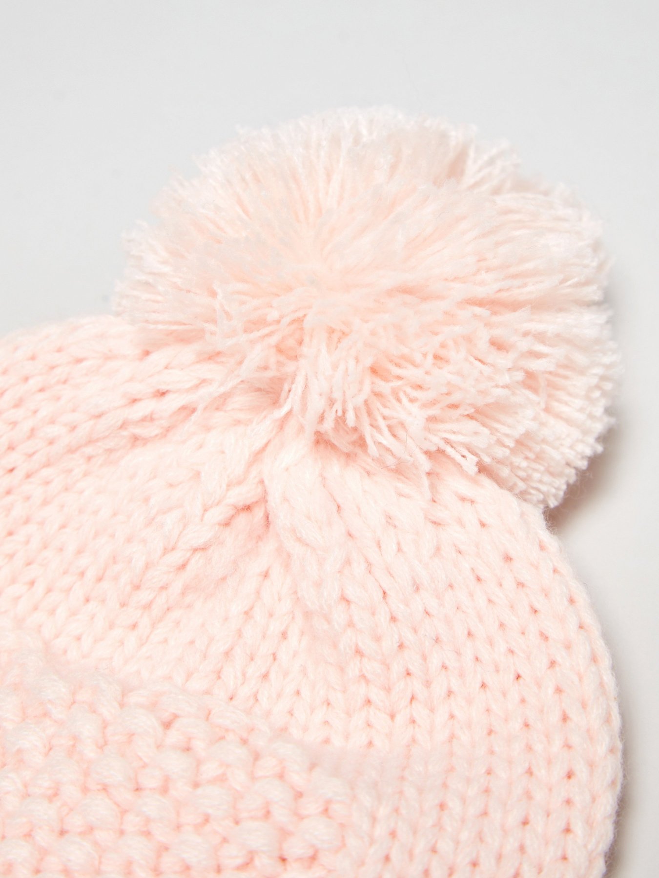 Шапка OVS модель 1368526 Фото