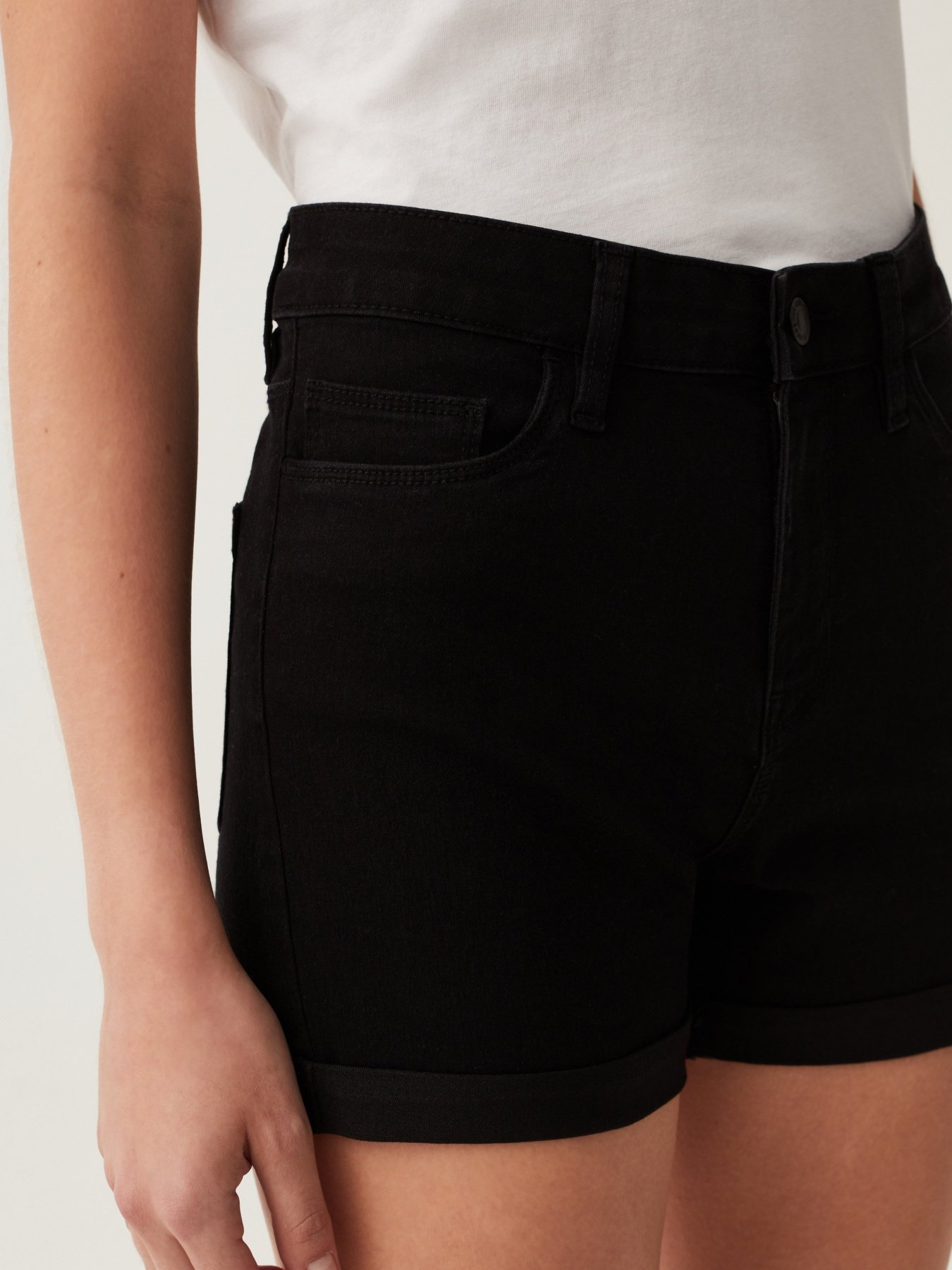 Шорты джинсовые OVS модель 1759981 Фото