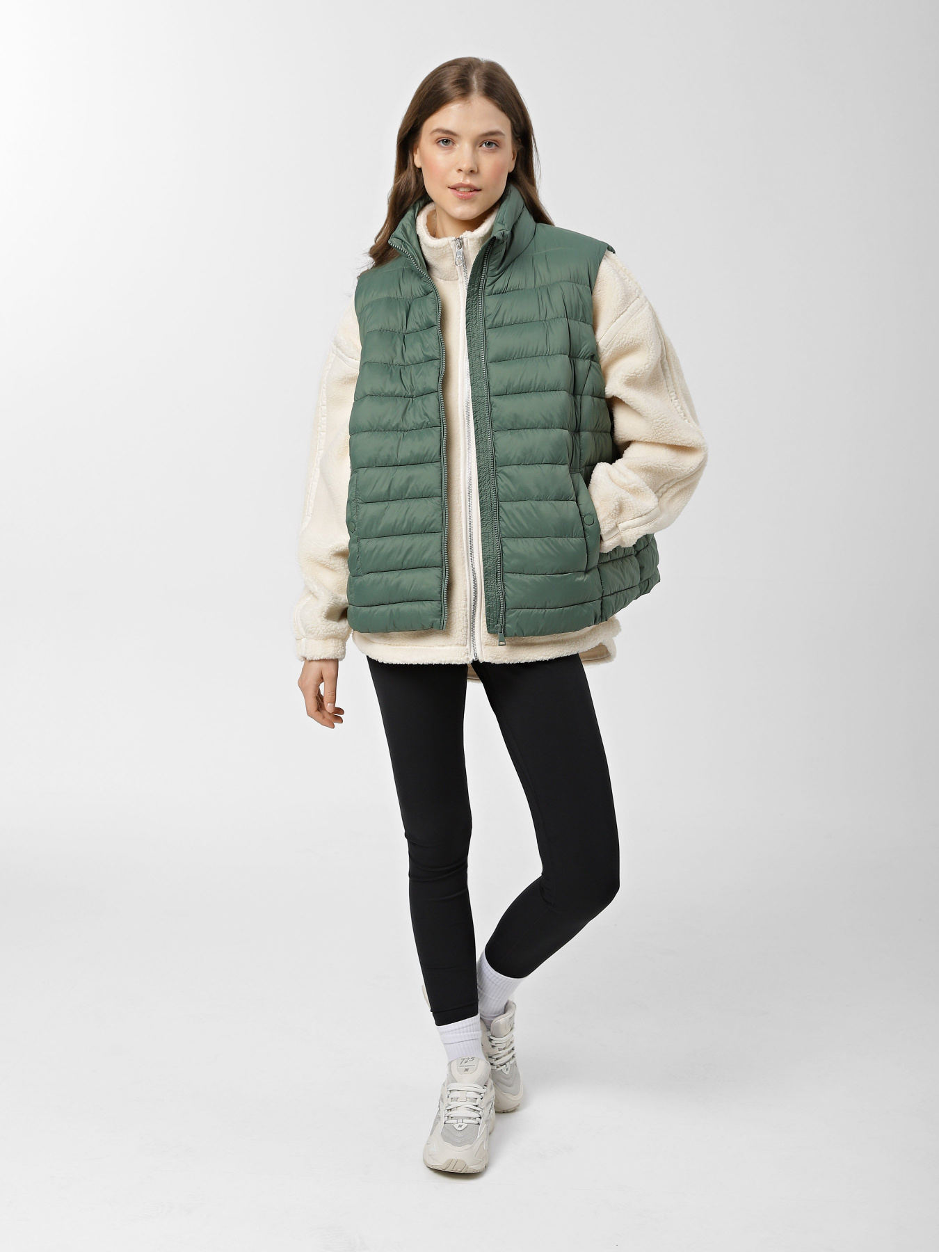 Жилет с утеплителем OVS модель 1810624 Фото