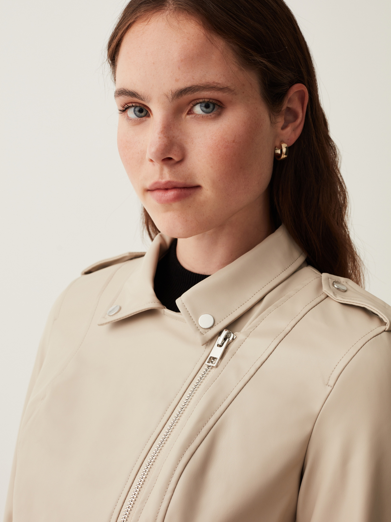 Куртка кожаная OVS модель 1810541 Фото