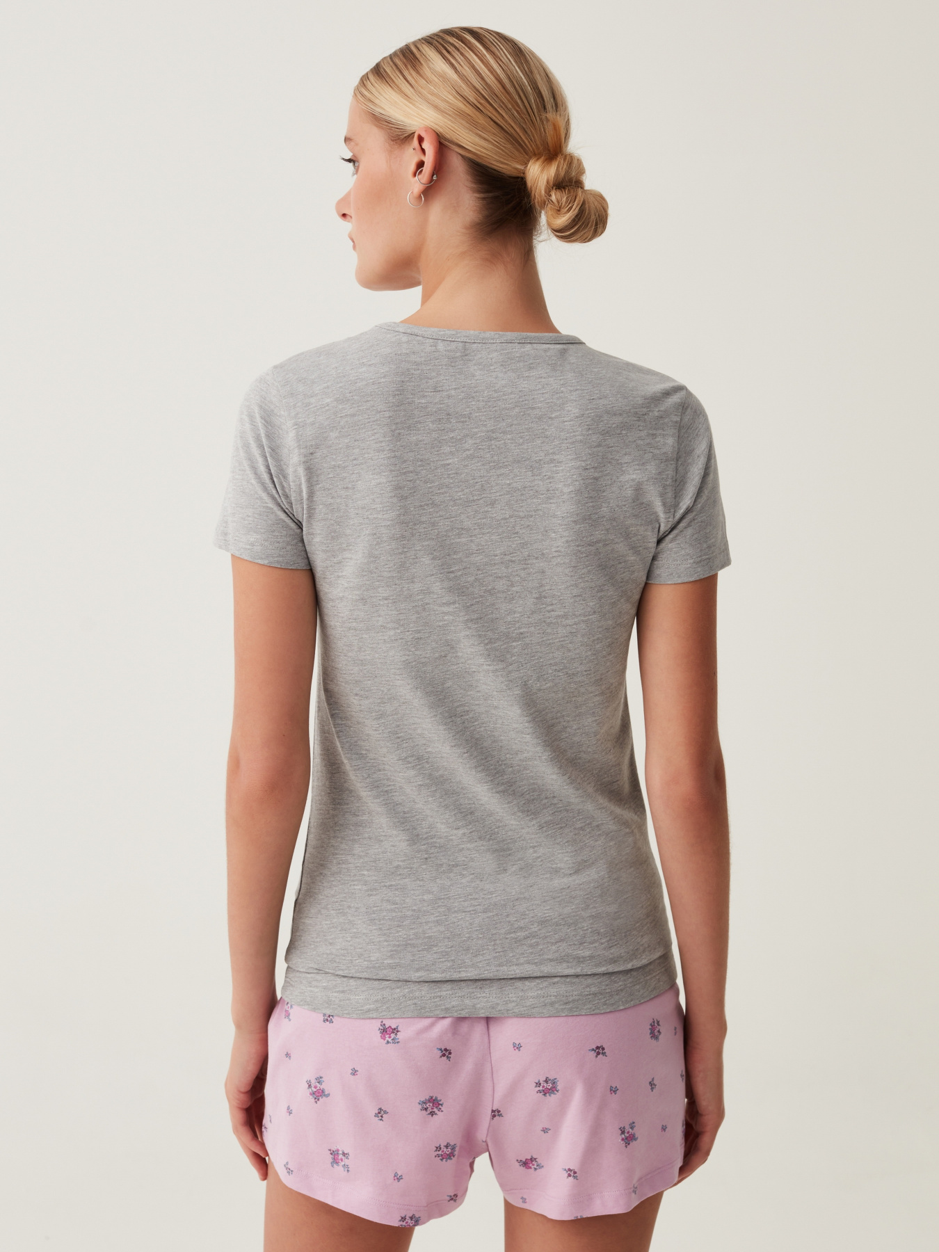 Футболка OVS модель 1847963 Футболка OVS модель 1847963 Фото