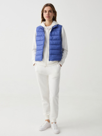 Утеплений жилет OVS модель 1938865 Утеплений жилет OVS модель 1938865 Фото