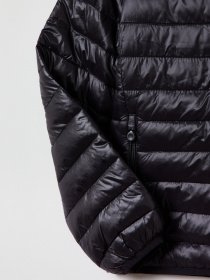 Демисезонная куртка OVS модель 1682112 Фото