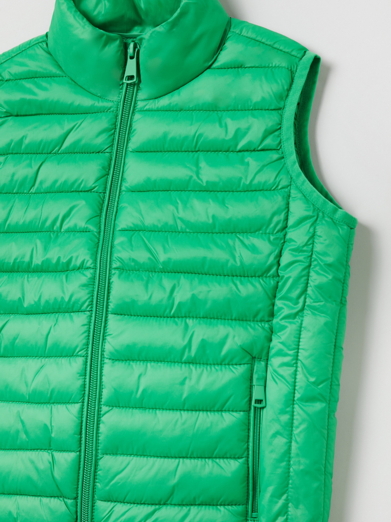 Жилет з утеплювачем OVS модель 1682274 Фото