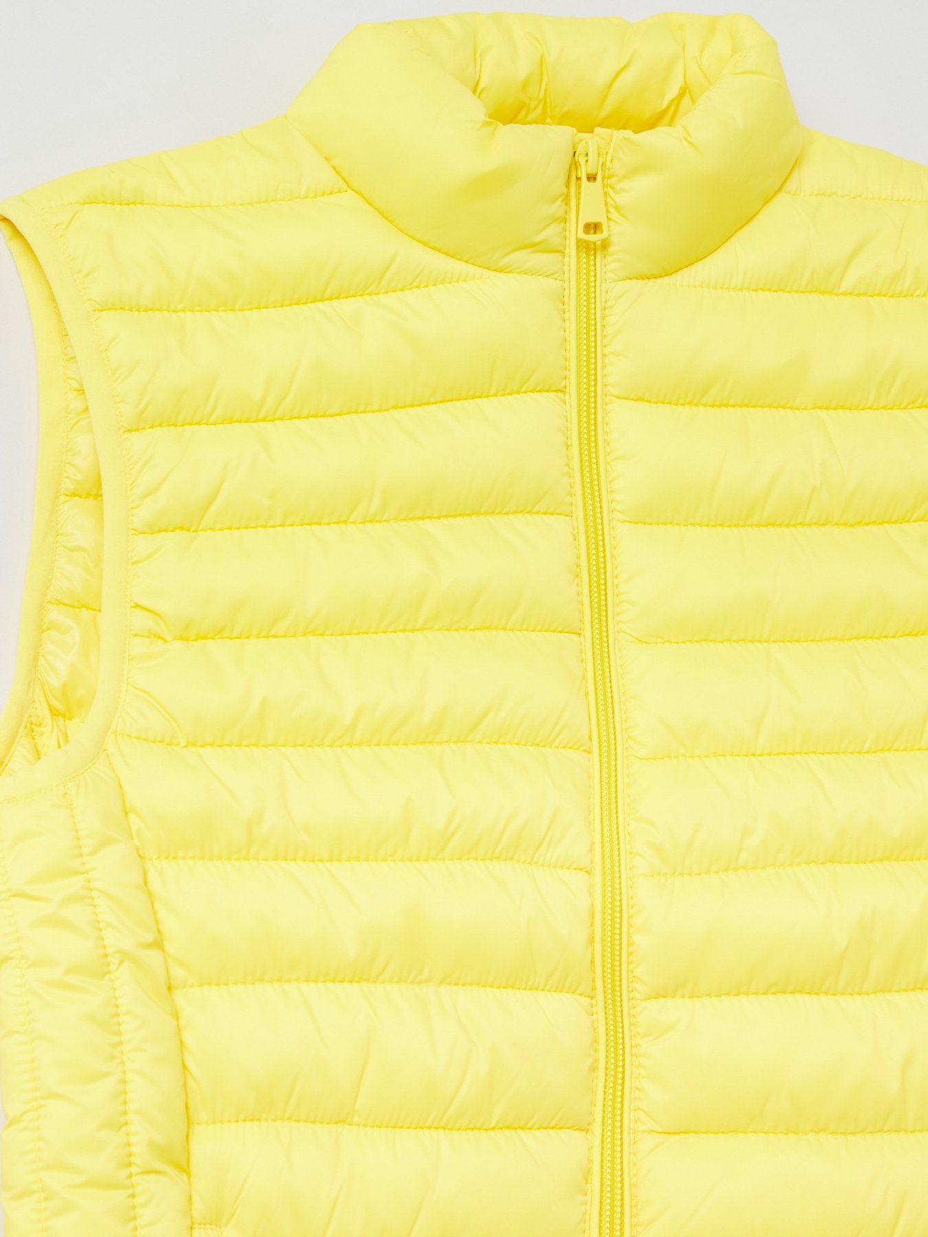 Жилет с утеплителем OVS модель 1682201 Фото