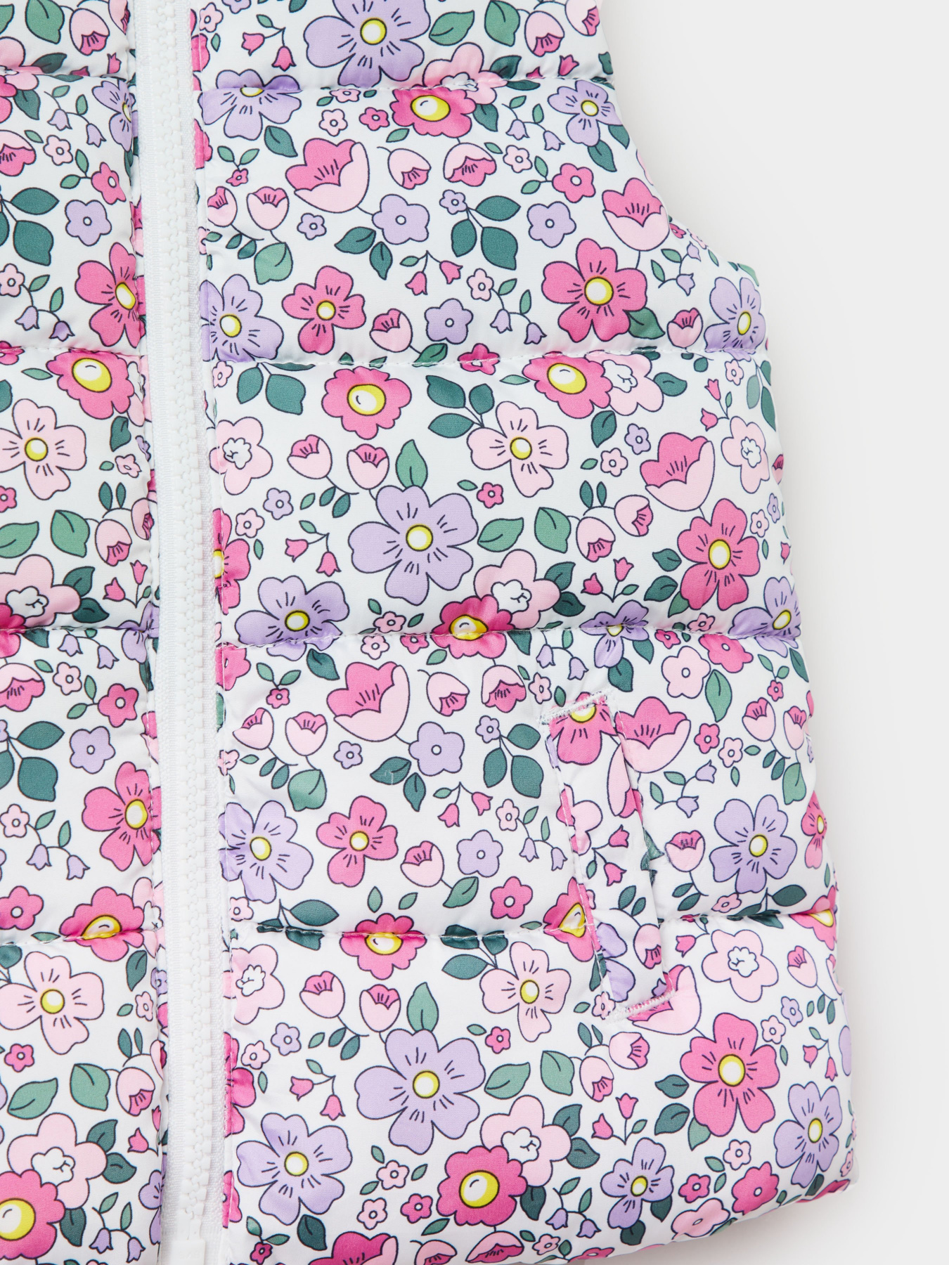 Утеплений жилет OVS модель 1685151 Утеплений жилет OVS модель 1685151 Фото