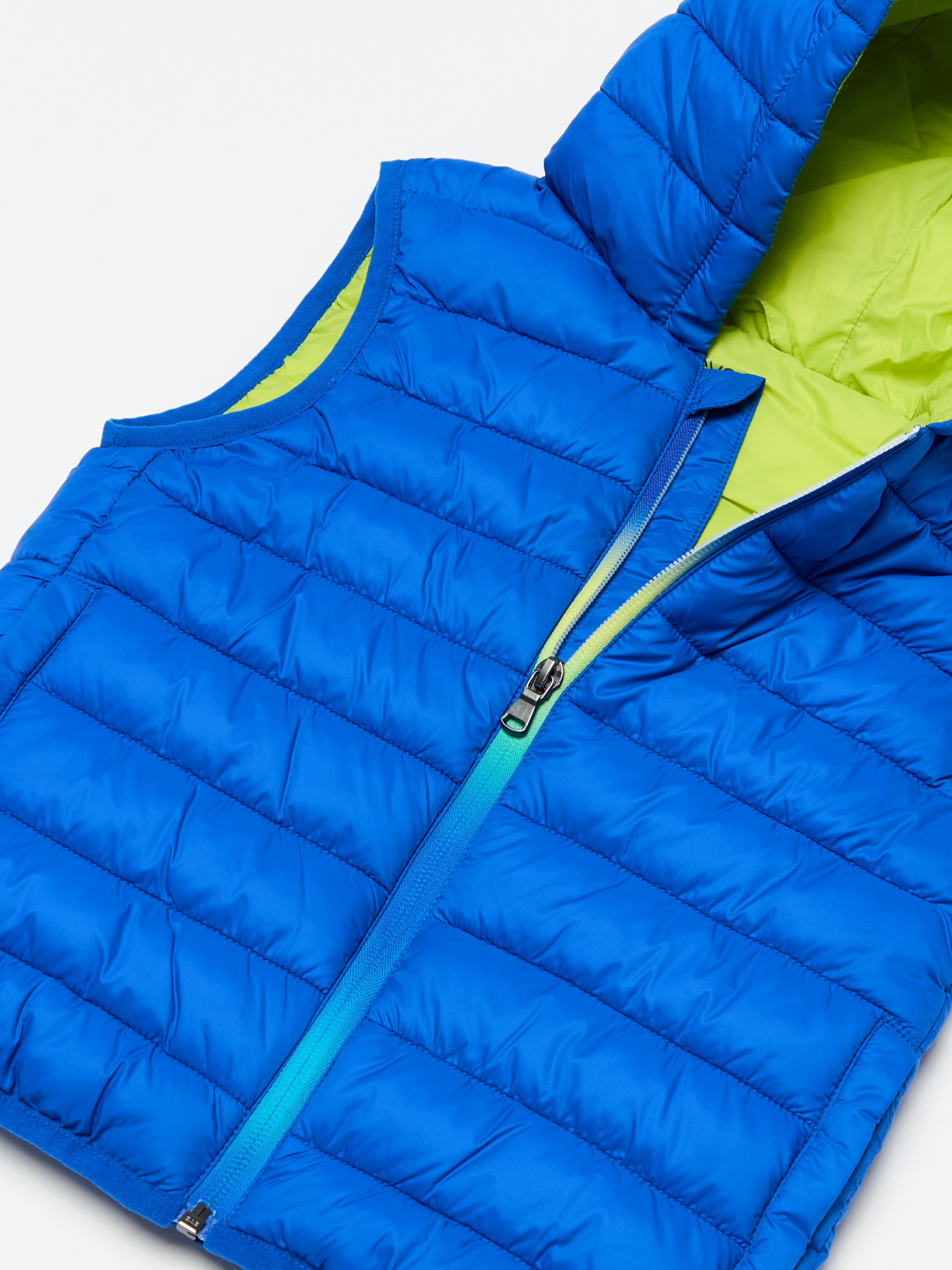 Жилет з утеплювачем OVS модель 1941354 Фото