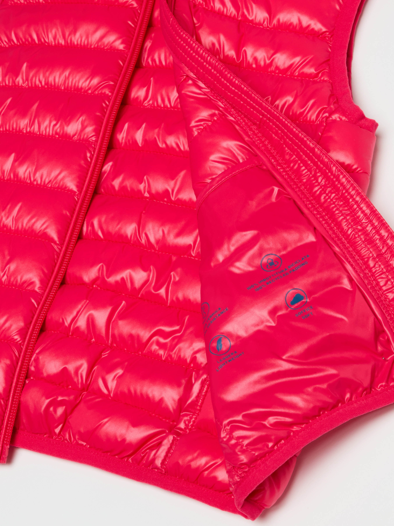 Утепленный жилет OVS модель 1970532 Утепленный жилет OVS модель 1970532 Фото