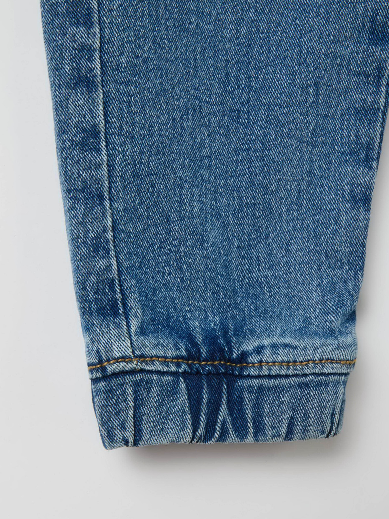 Зауженные джинсы OVS модель 2069321 Фото