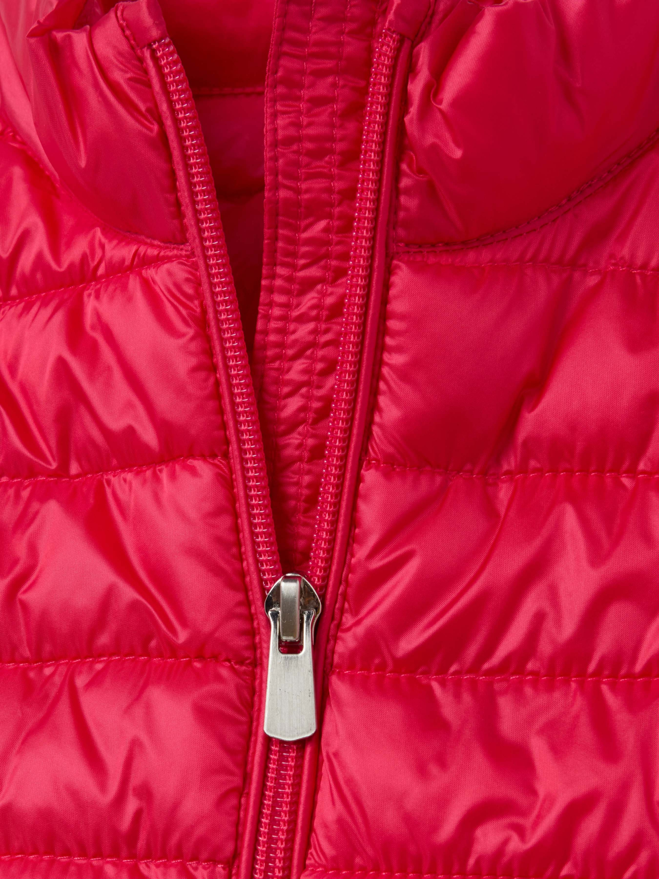 Жилет з утеплювачем OVS модель 2172738 Фото