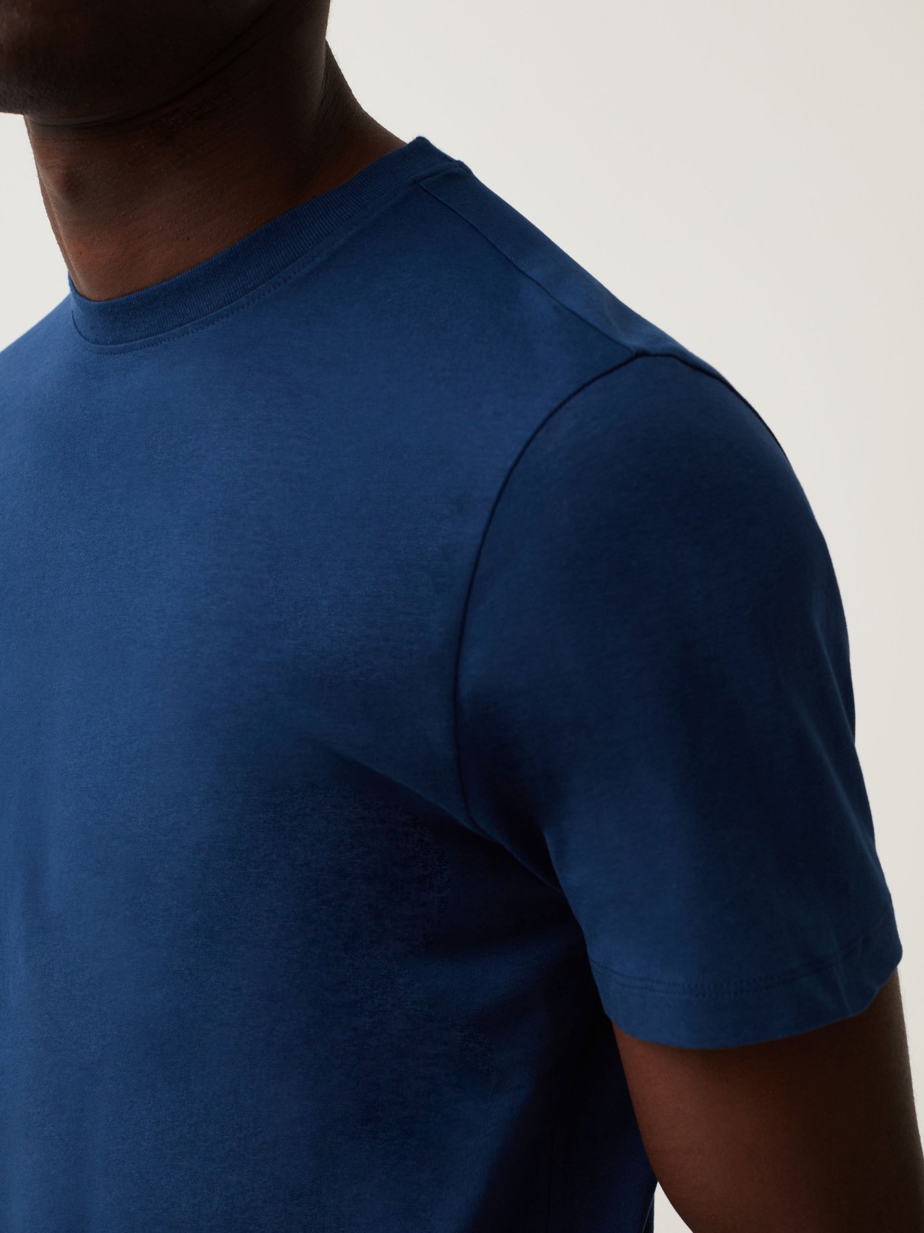 Футболка OVS модель 1716008 Фото