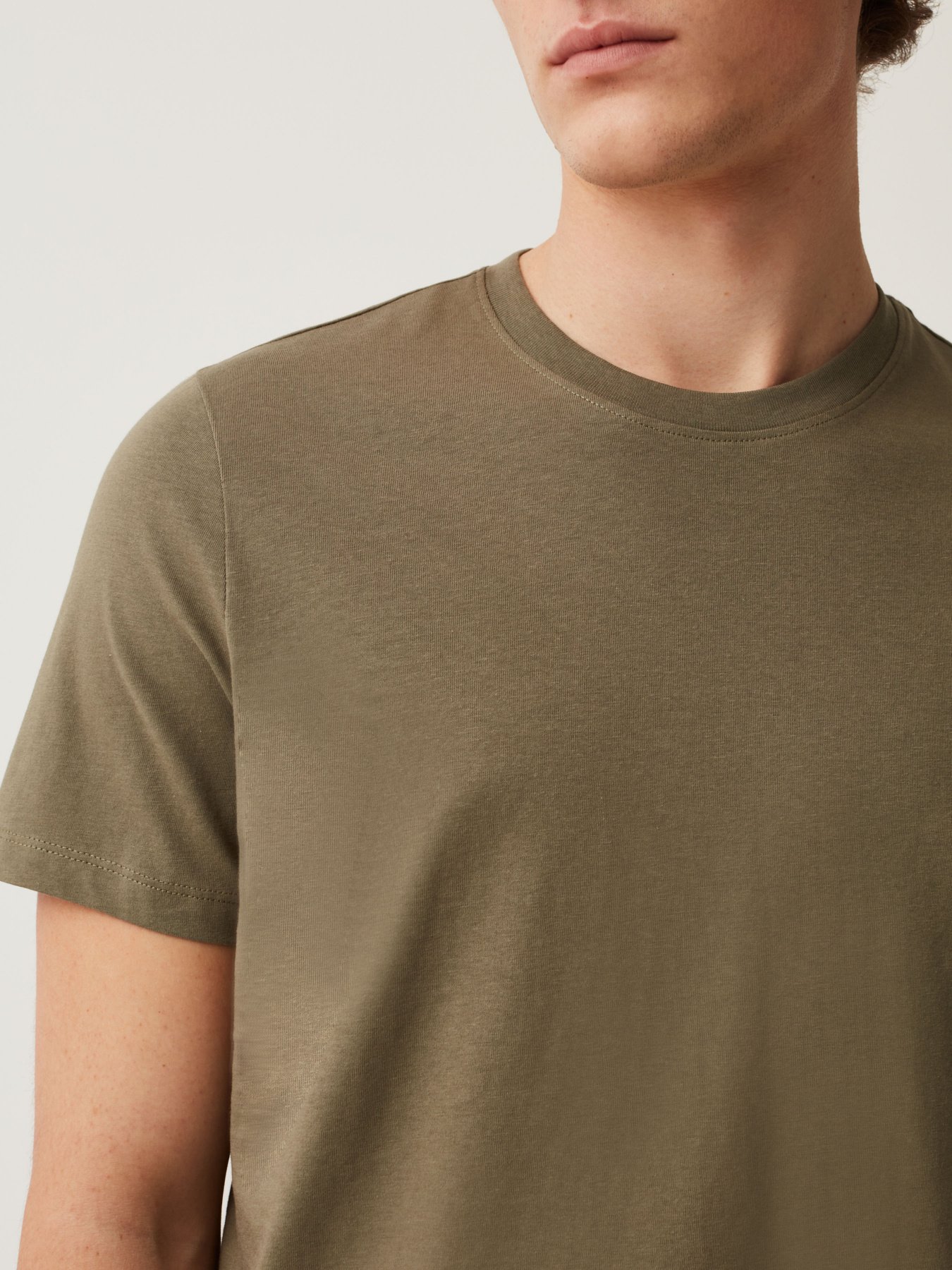 Футболка OVS модель 1716013 Фото