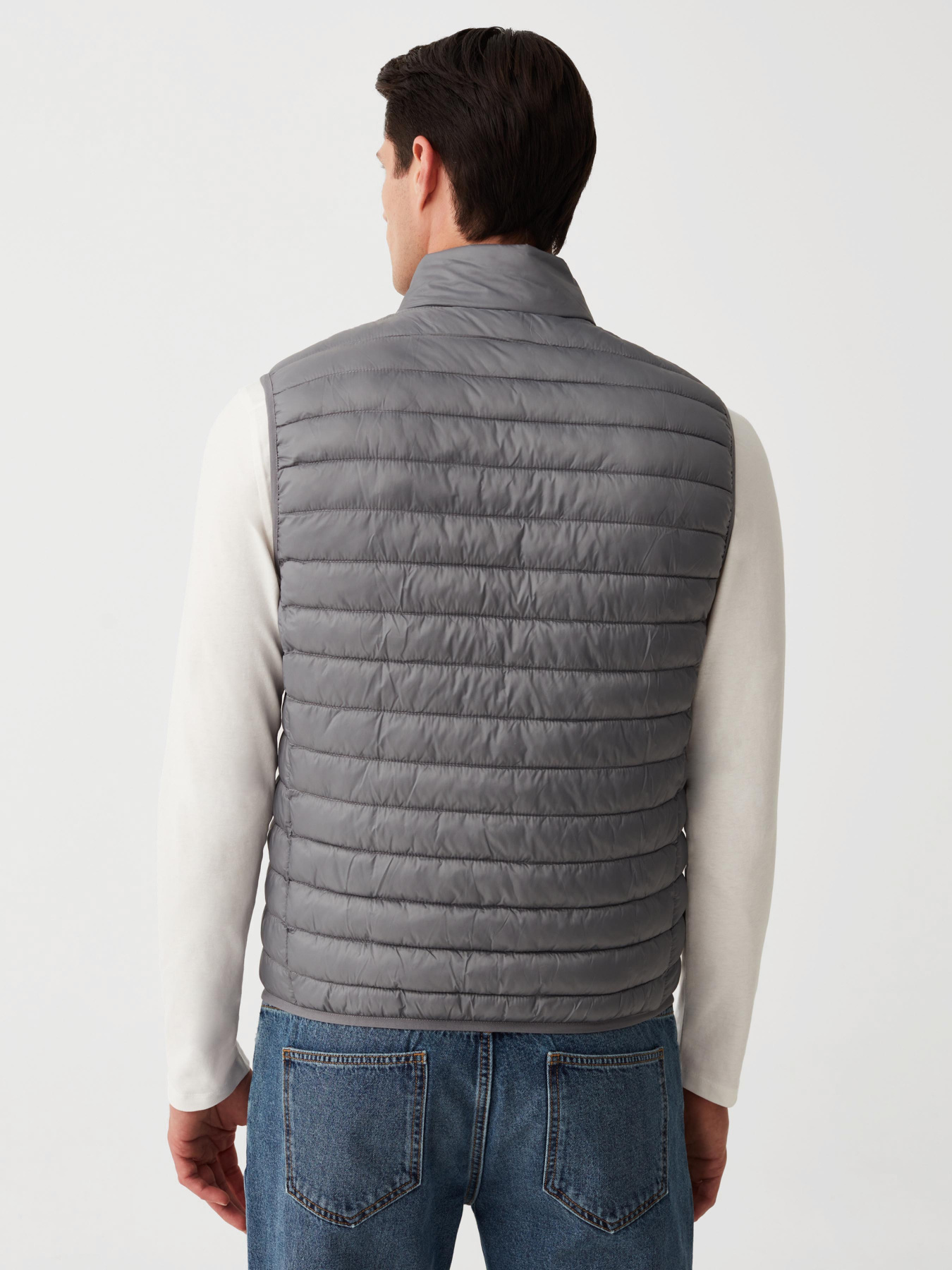 Утепленный жилет OVS модель 1819043 Фото