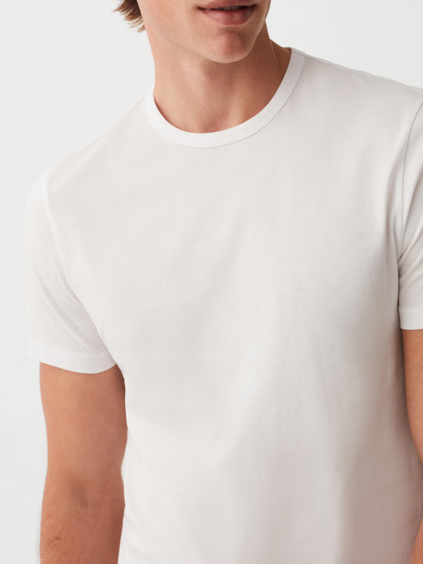 Футболка OVS модель 1811861 Фото