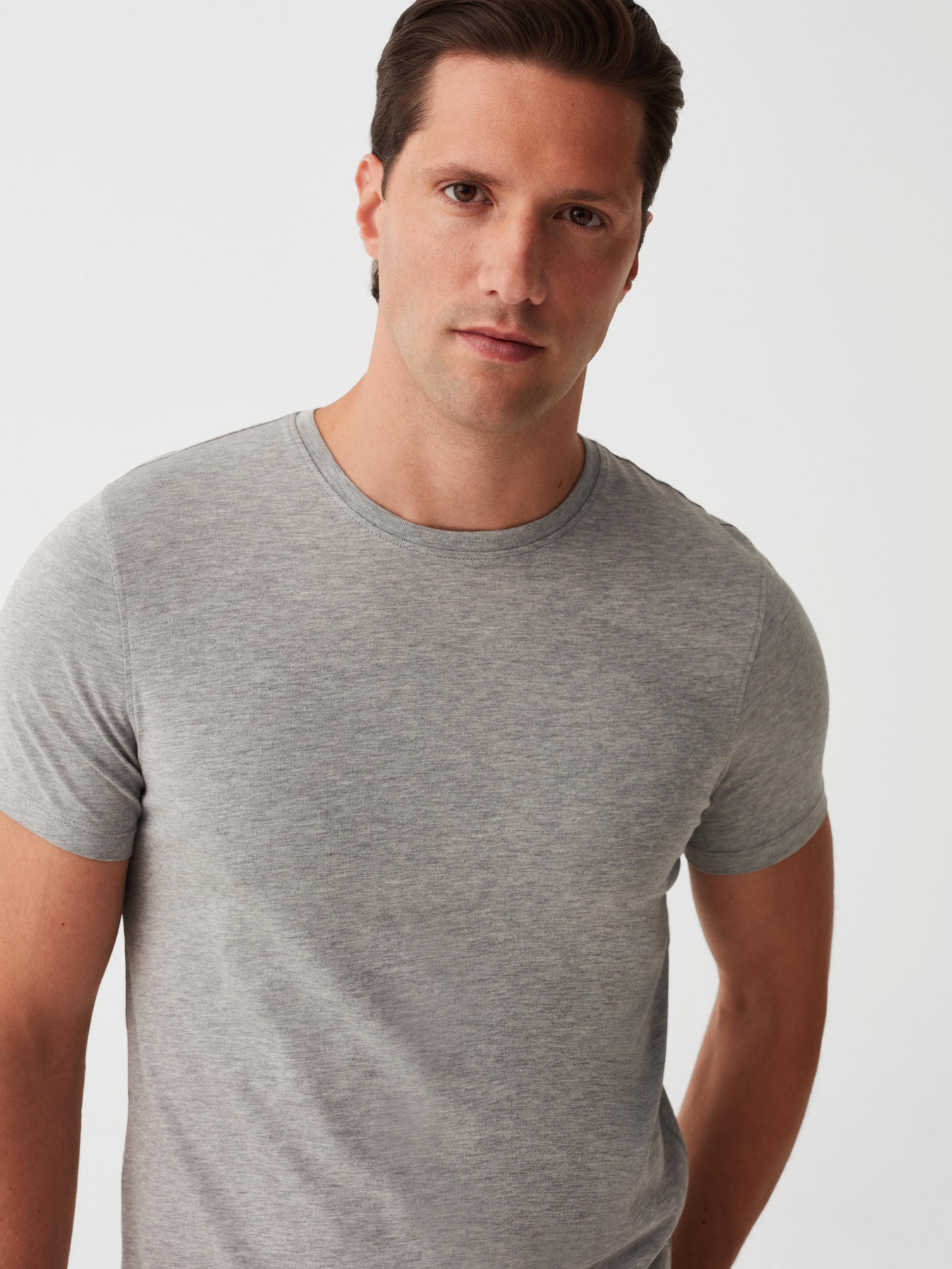 Футболка OVS модель 1842687 Футболка OVS модель 1842687 Фото