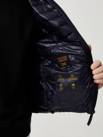 Утепленный жилет OVS модель 1940372 Фото