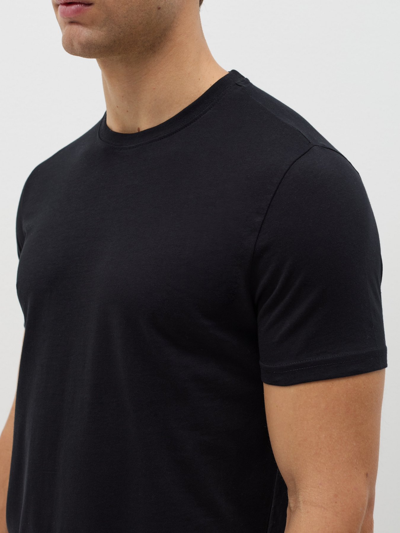 Футболка OVS модель 2175994 Фото