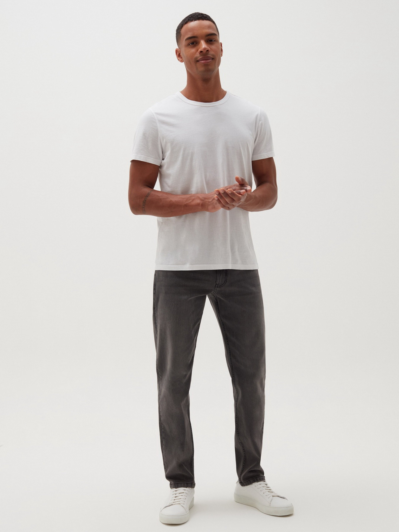 Зауженные джинсы OVS модель 1432693 Фото