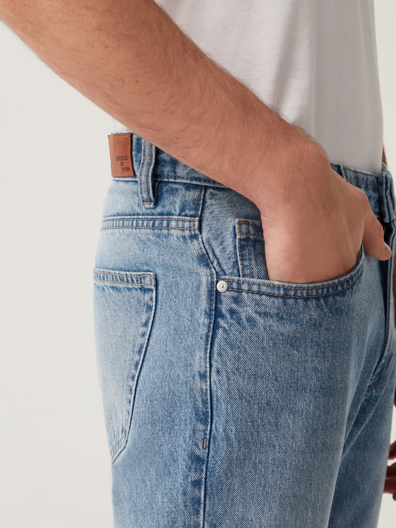 Прямые джинсы OVS модель 1676397 Фото