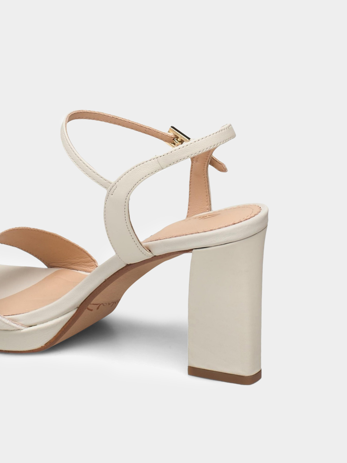 Босоножки Clarks Vista Strap модель 26158301 Фото